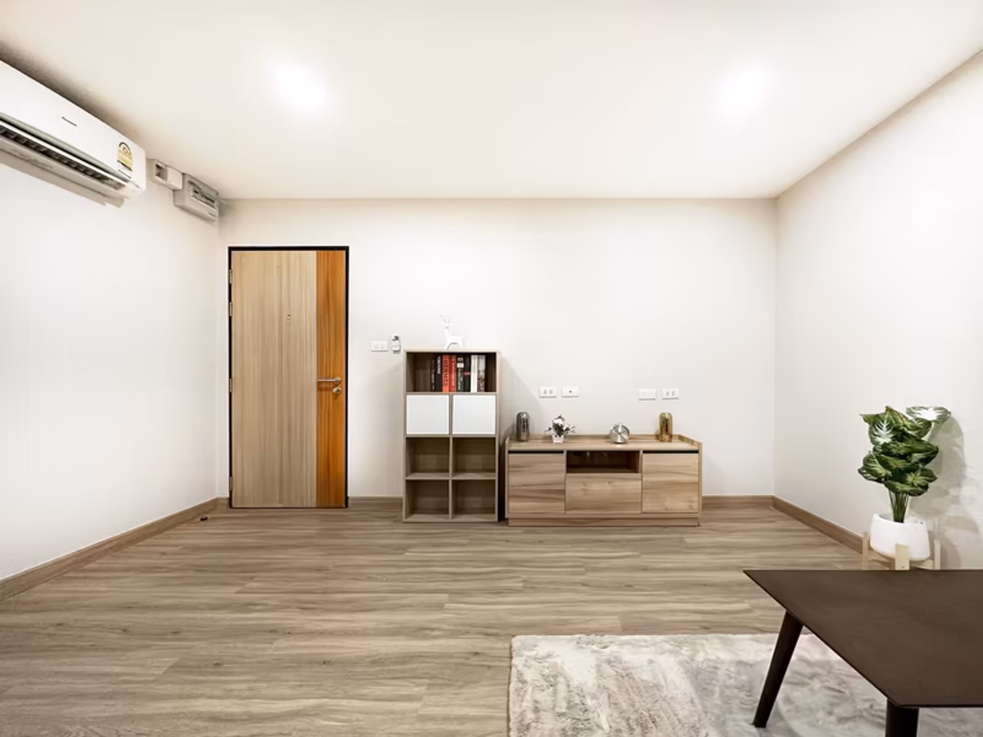 1 Bedroom Condo - Image 5