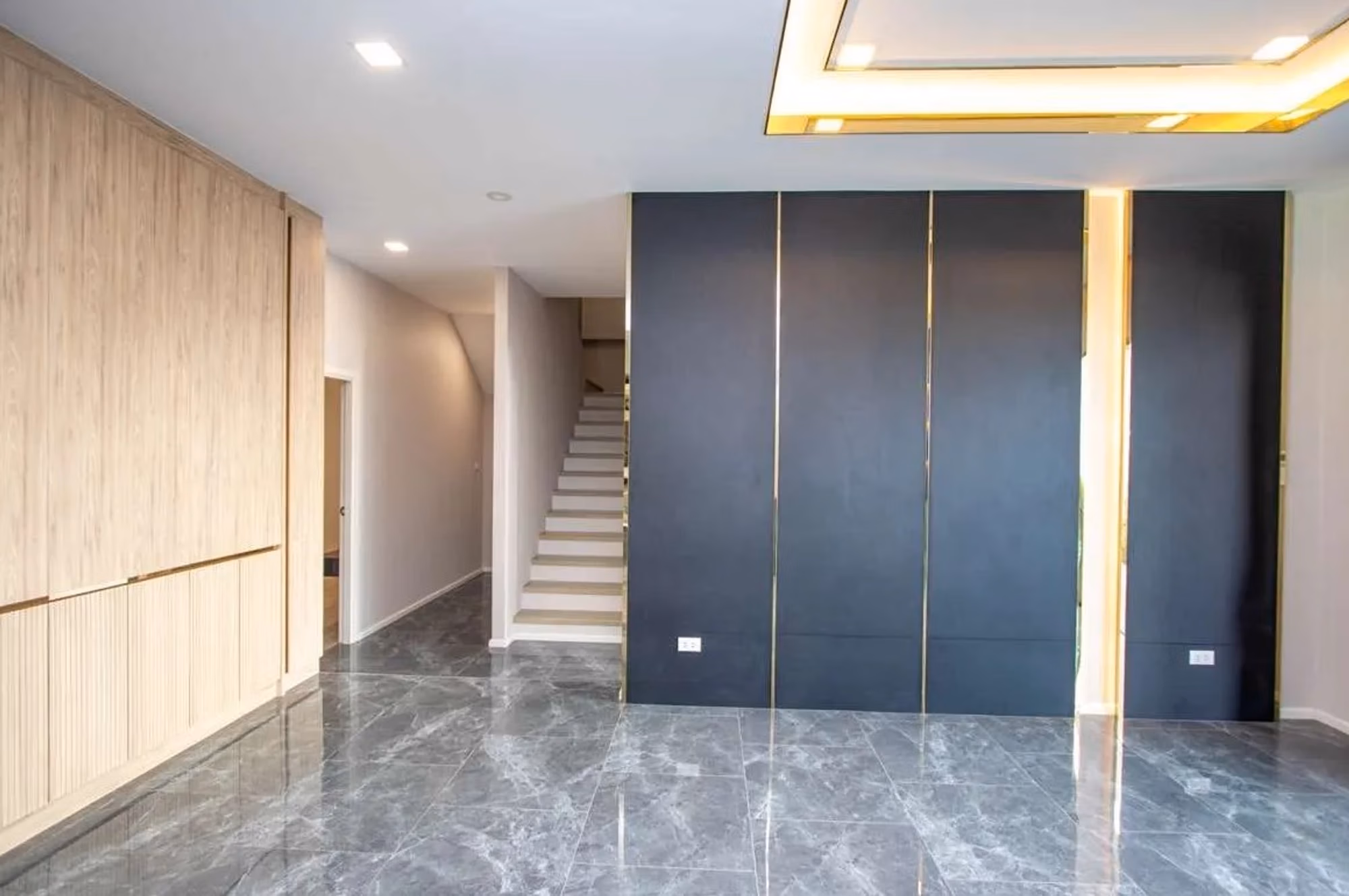 4 Bed House for Sale in San Kamphaeng - Image 10