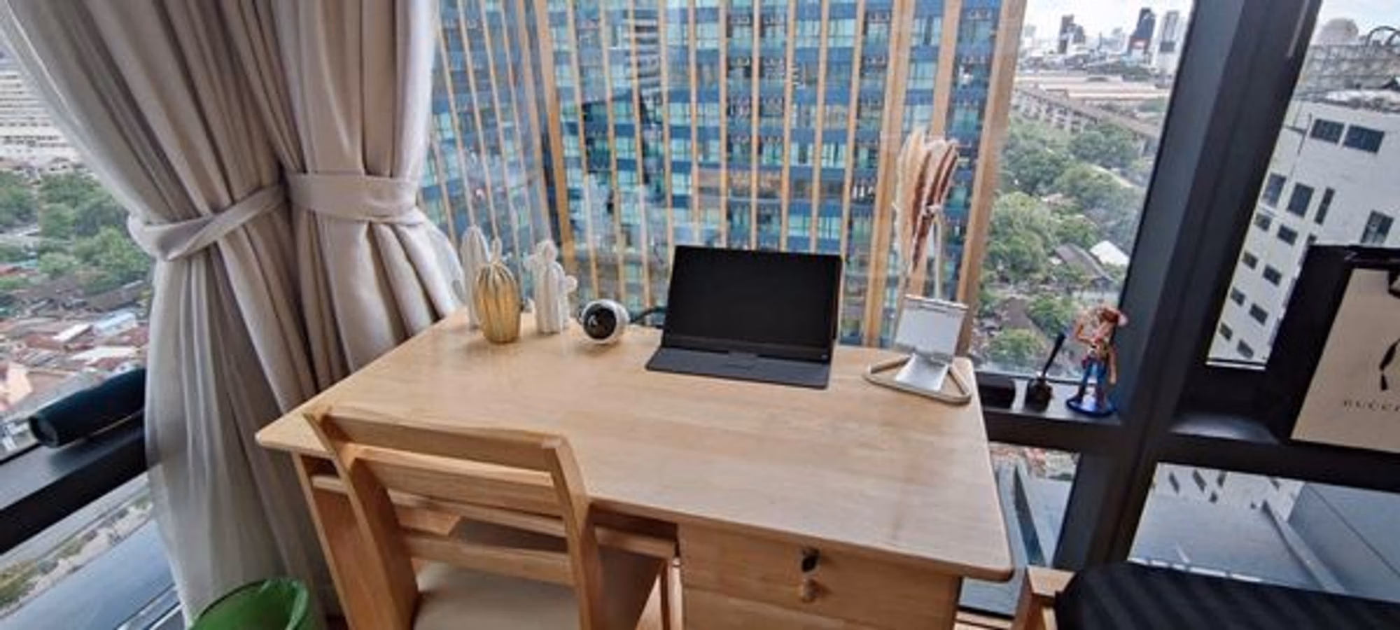 Condo - Image 5