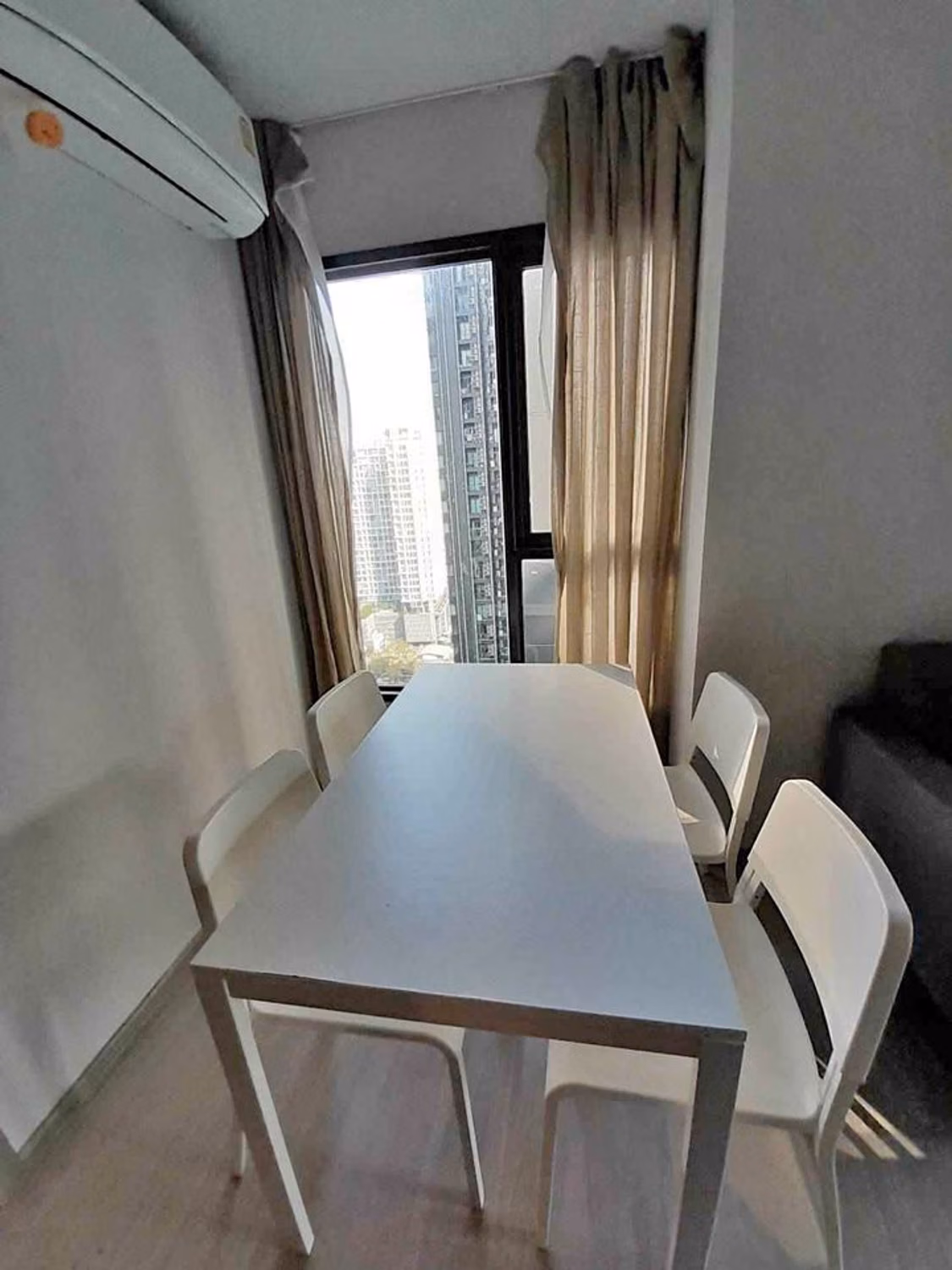 Condo for Rent at Life Asoke - Rama 9 - Image 9
