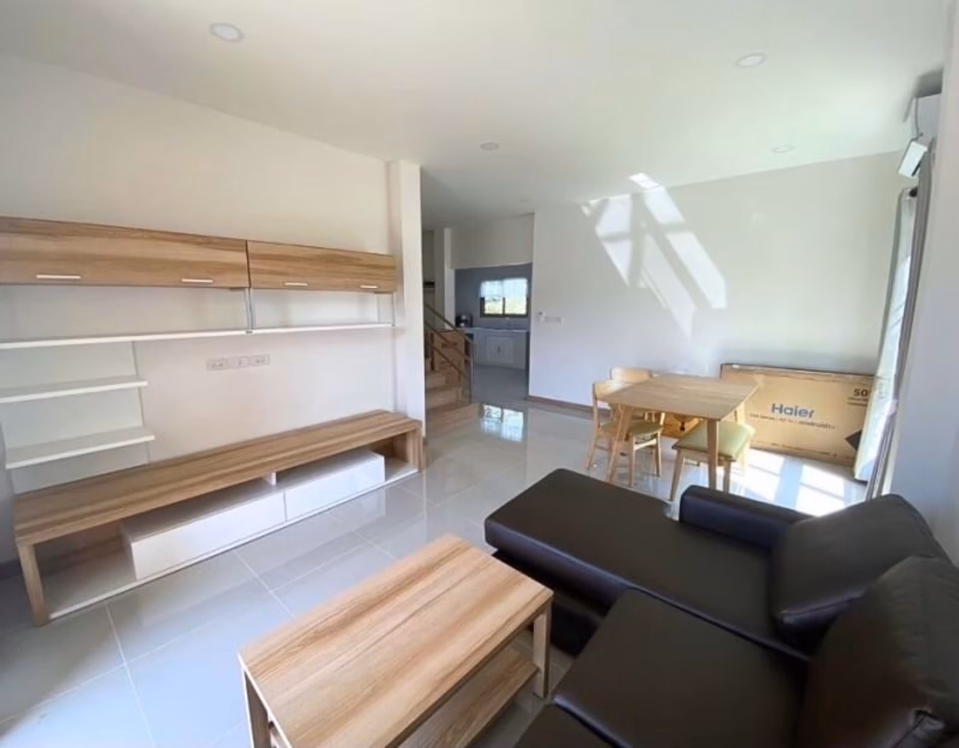 4 Bed House for Rent in Hang Dong - Image 2