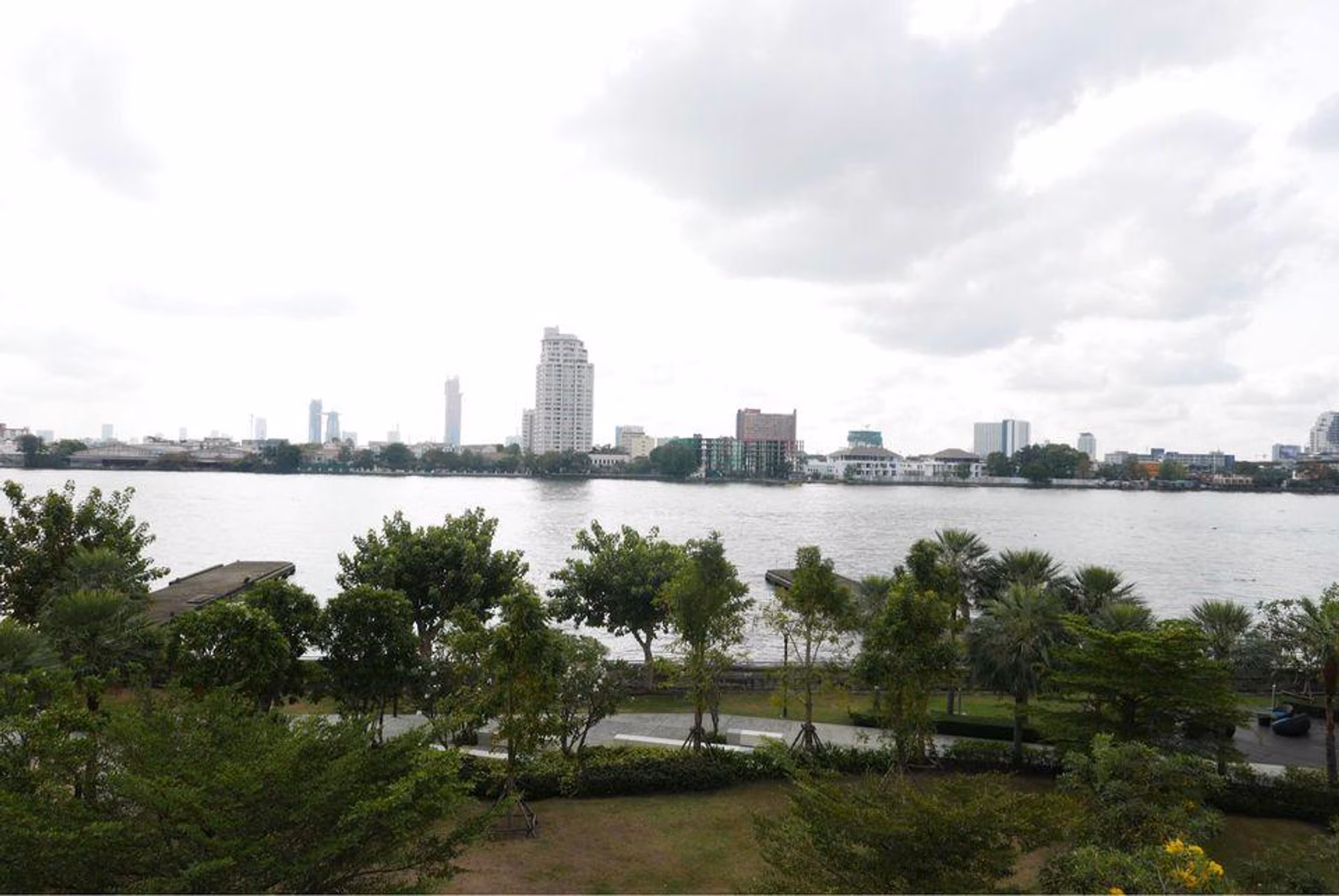 Condo - Image 4