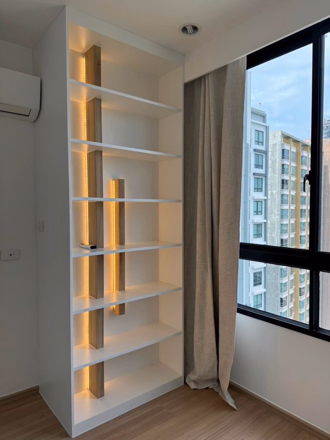 2 Bed Condo for Sale in Suan Luang - Image 5
