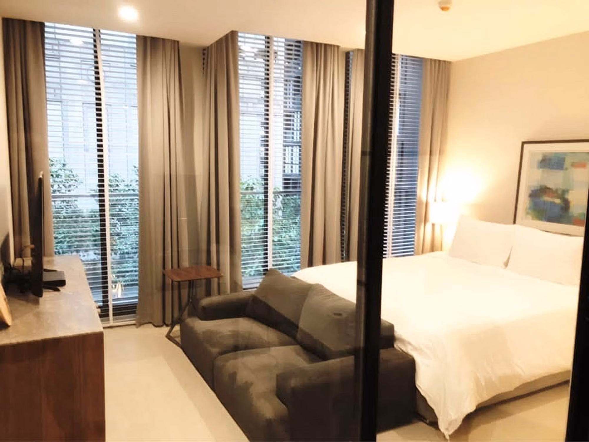 1 Bed Condo for Rent in Pathum Wan - Image 2