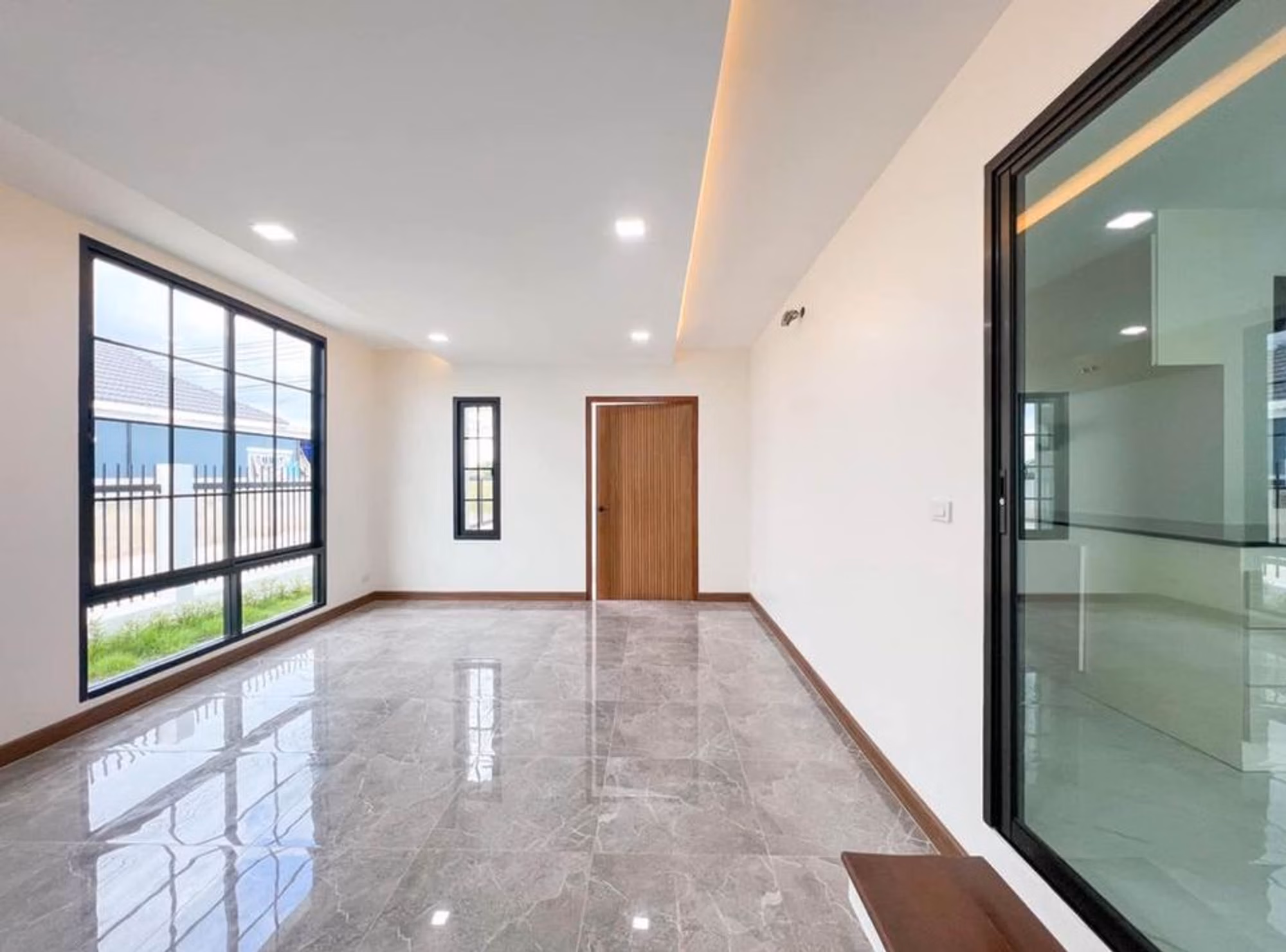 3 ห้องนอน House สำหรับ จำหน่าย ใน สารภี - Image 3 3 ห้องนอน House สำหรับ จำหน่าย ใน สารภี - Image 3