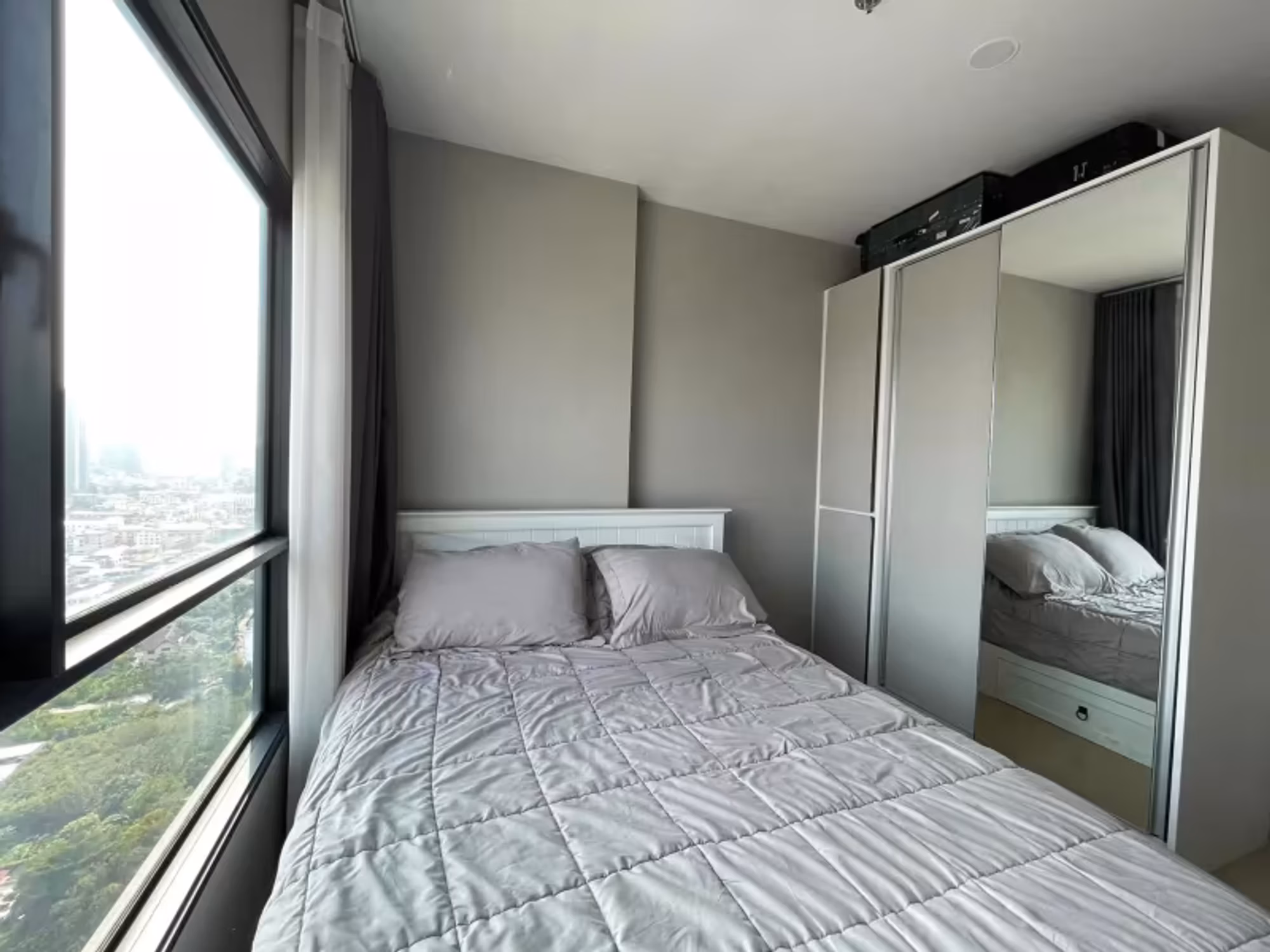 1 Bedroom Condo - Image 3