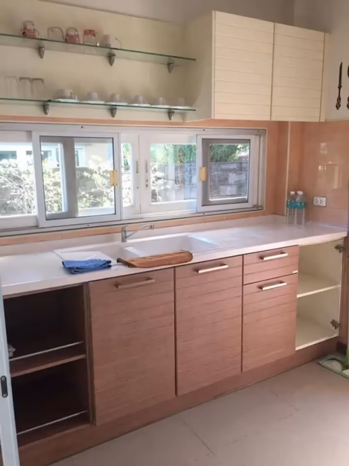 3 Bedroom House - Image 7
