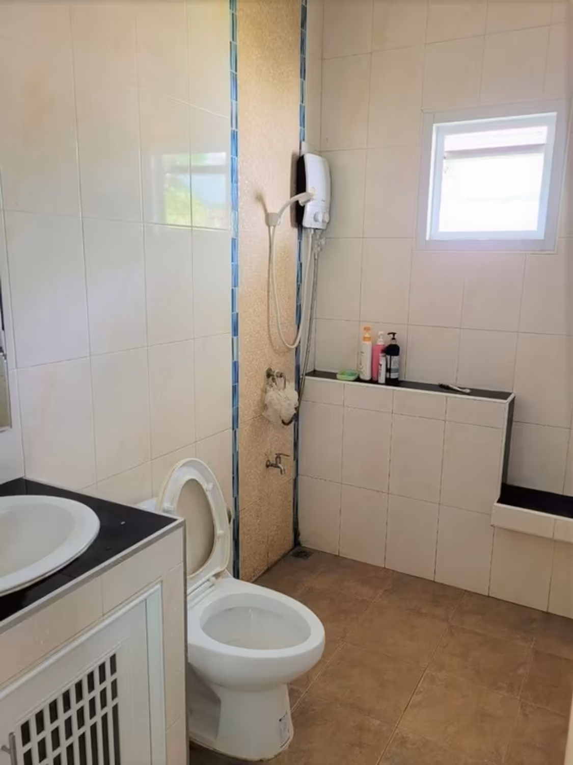 3 Bedroom House - Image 6