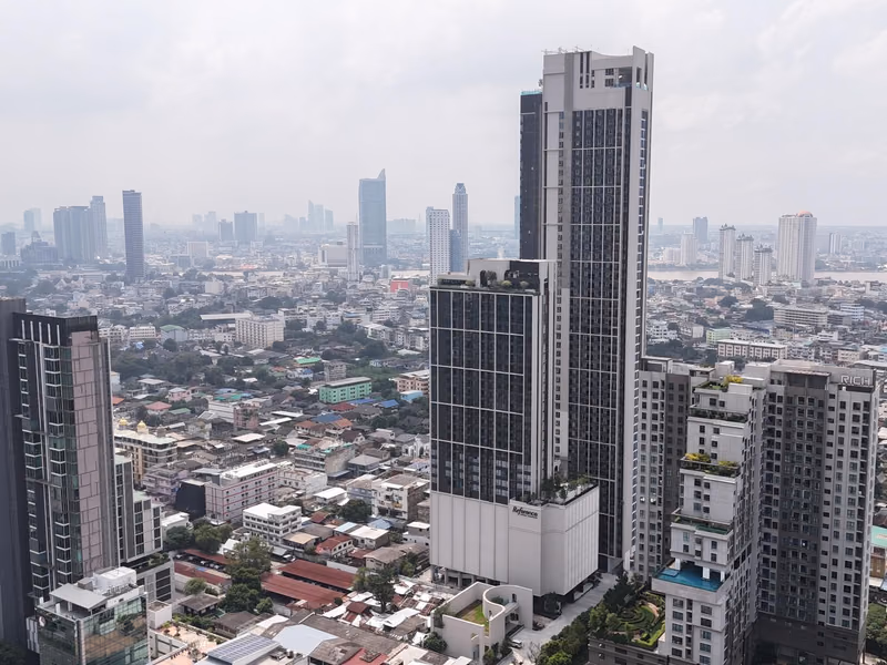 Reference Sathorn - Wongwianyai