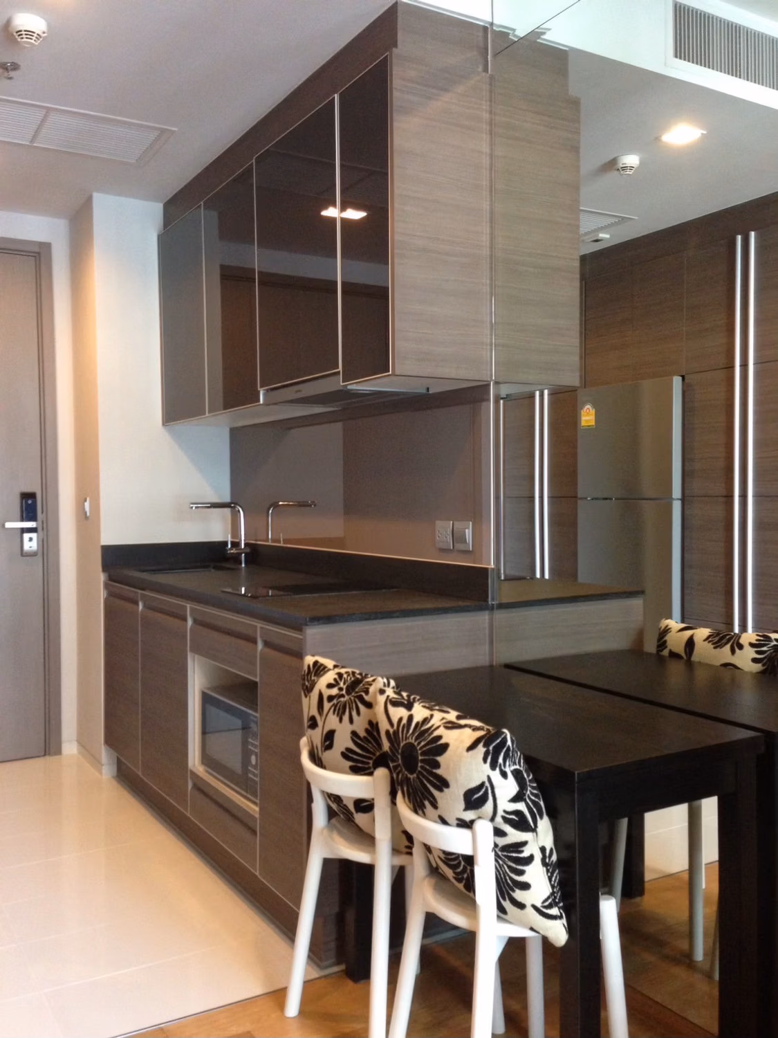 1 ห้องนอน undefined สำหรับ จำหน่าย ใน Khlong Toei - Image 2