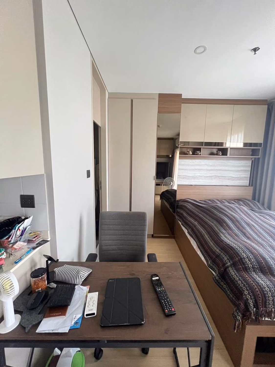 Condo - Image 5