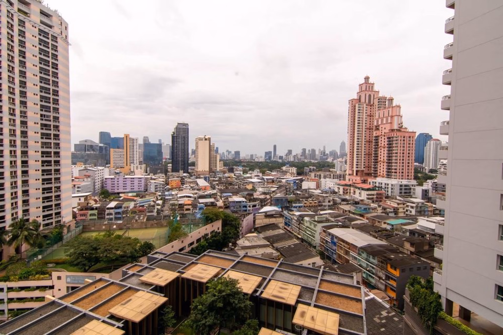 1 ห้องนอน Condo สำหรับ จำหน่าย ใกล้ Phrom Phong BTS  - Image 7