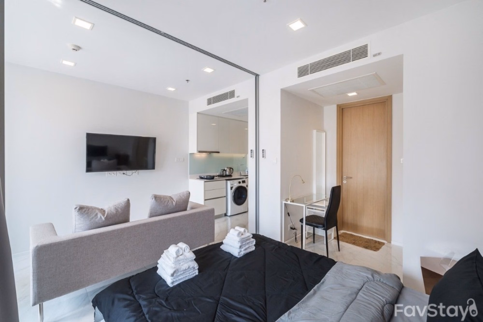 1 ห้องนอน คอนโด สำหรับ ขาย ใน Watthana - Image 2