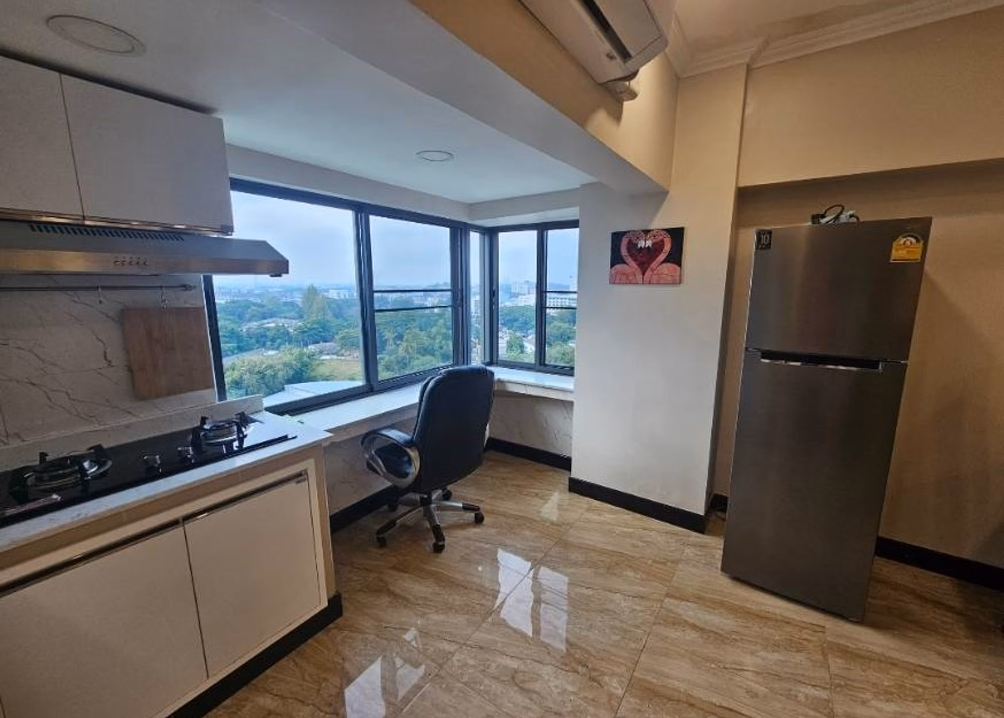 2 Bed Condo for Rent in Mueang Chiang Mai - Image 3
