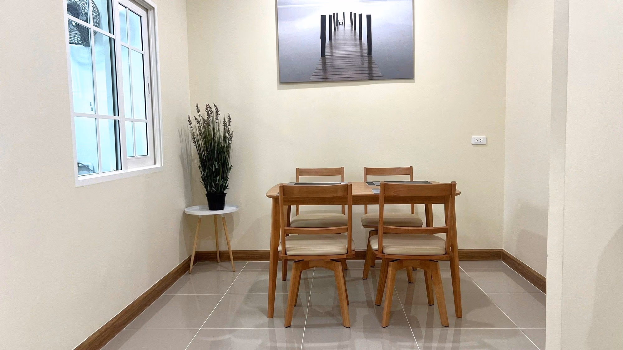 2 Bed Townhouse for Rent in Mueang Chiang Mai - Image 3