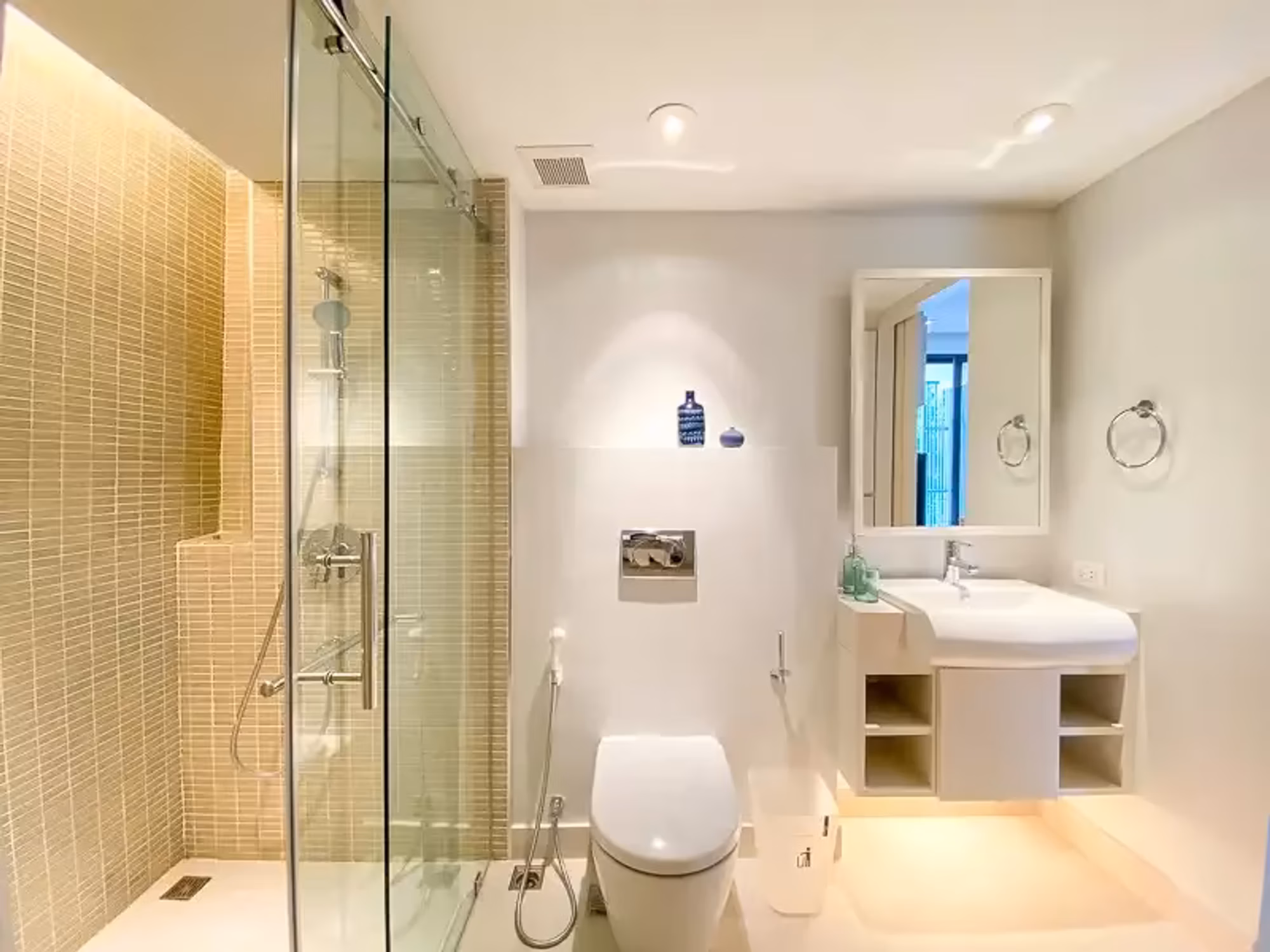 2 Bedroom Condo - Image 4