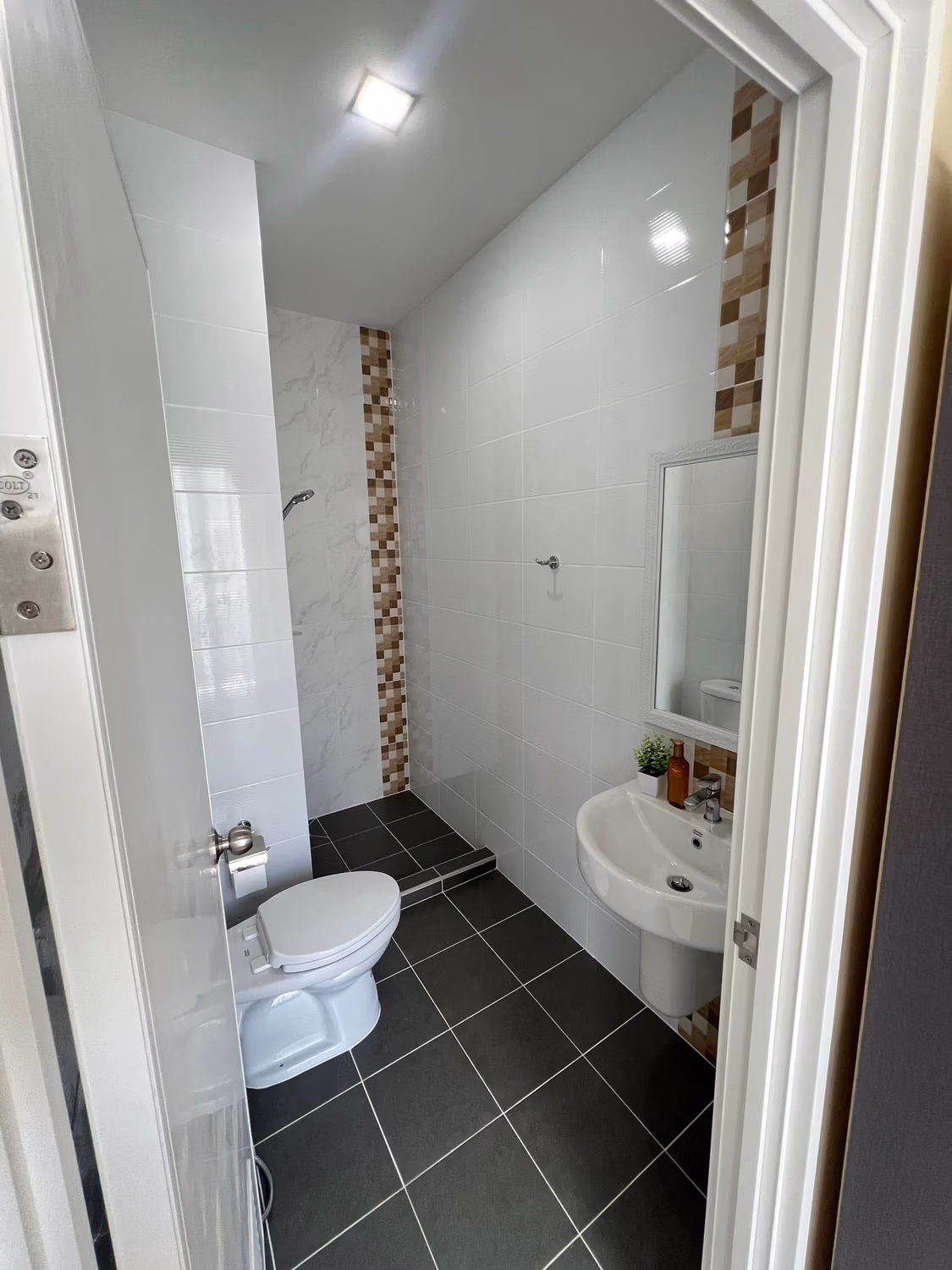 3 Bed Townhouse for Rent in Mueang Chiang Mai - Image 5