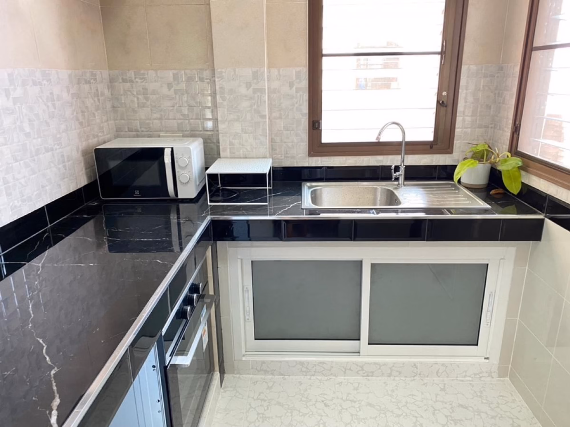 3 Bed House for Rent in Bang Phli - Image 11