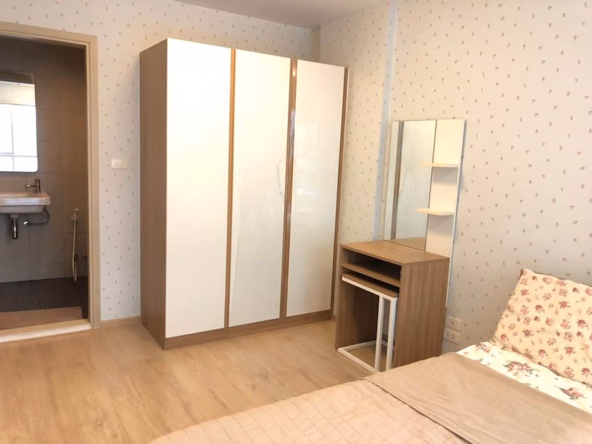 Condo for Rent at Elio Sukhumvit 64 - Image 7