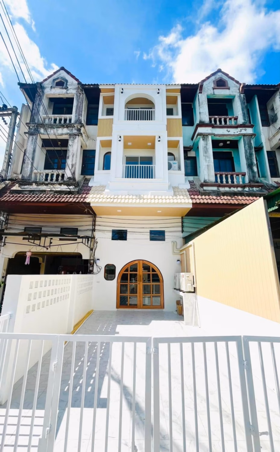 3 卧室 联排别墅 用于 出租 在 Mueang Chiang Mai - Image 1