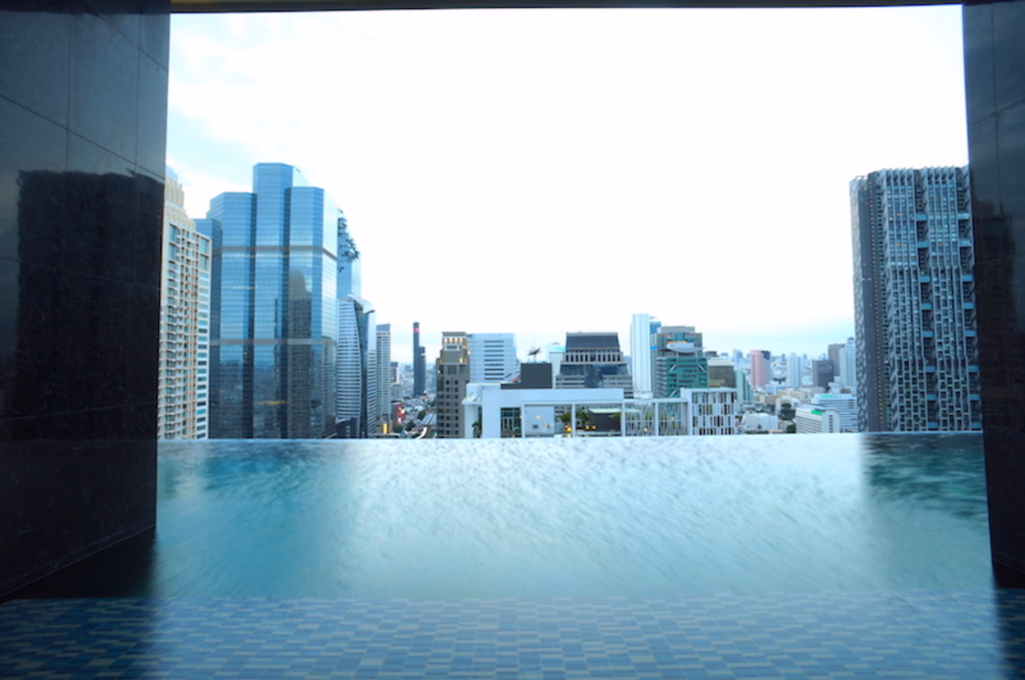Condo for Rent at Nara 9 - Image 11