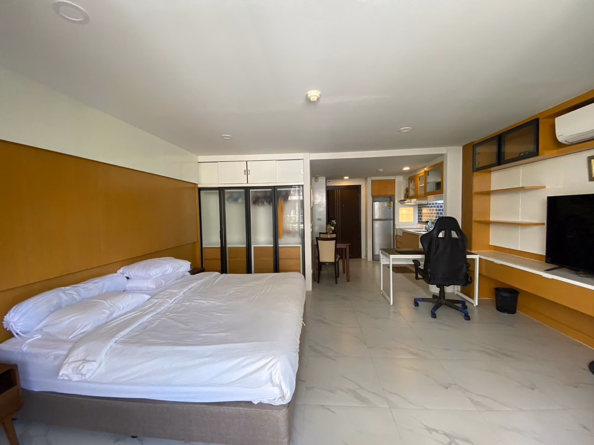 undefined Bed Condo for Rent in Mueang Chiang Mai - Image 5