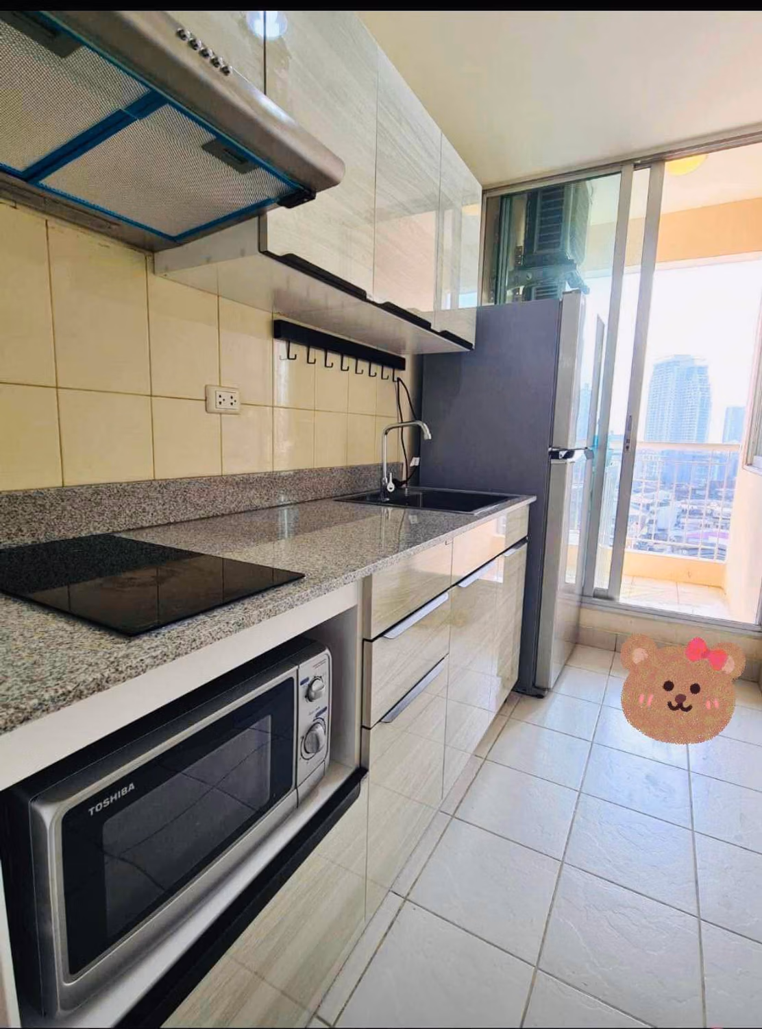 2 Bed Condo for Rent in Watthana - Image 2