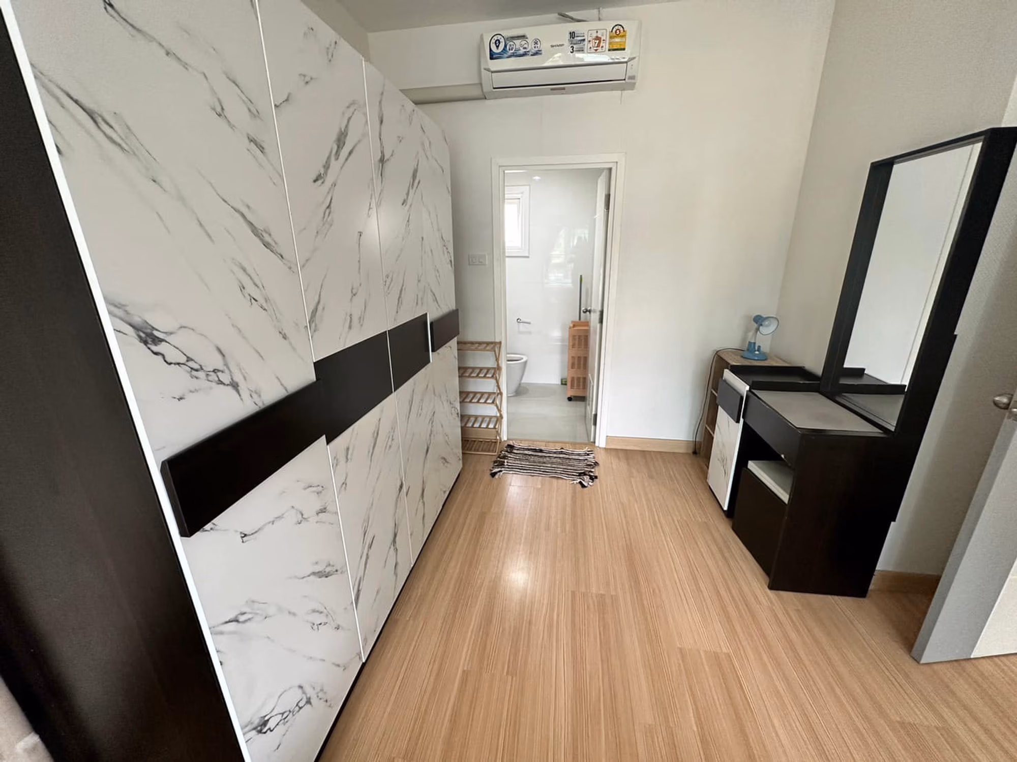 3 Bed House for Rent in Hang Dong - Image 7