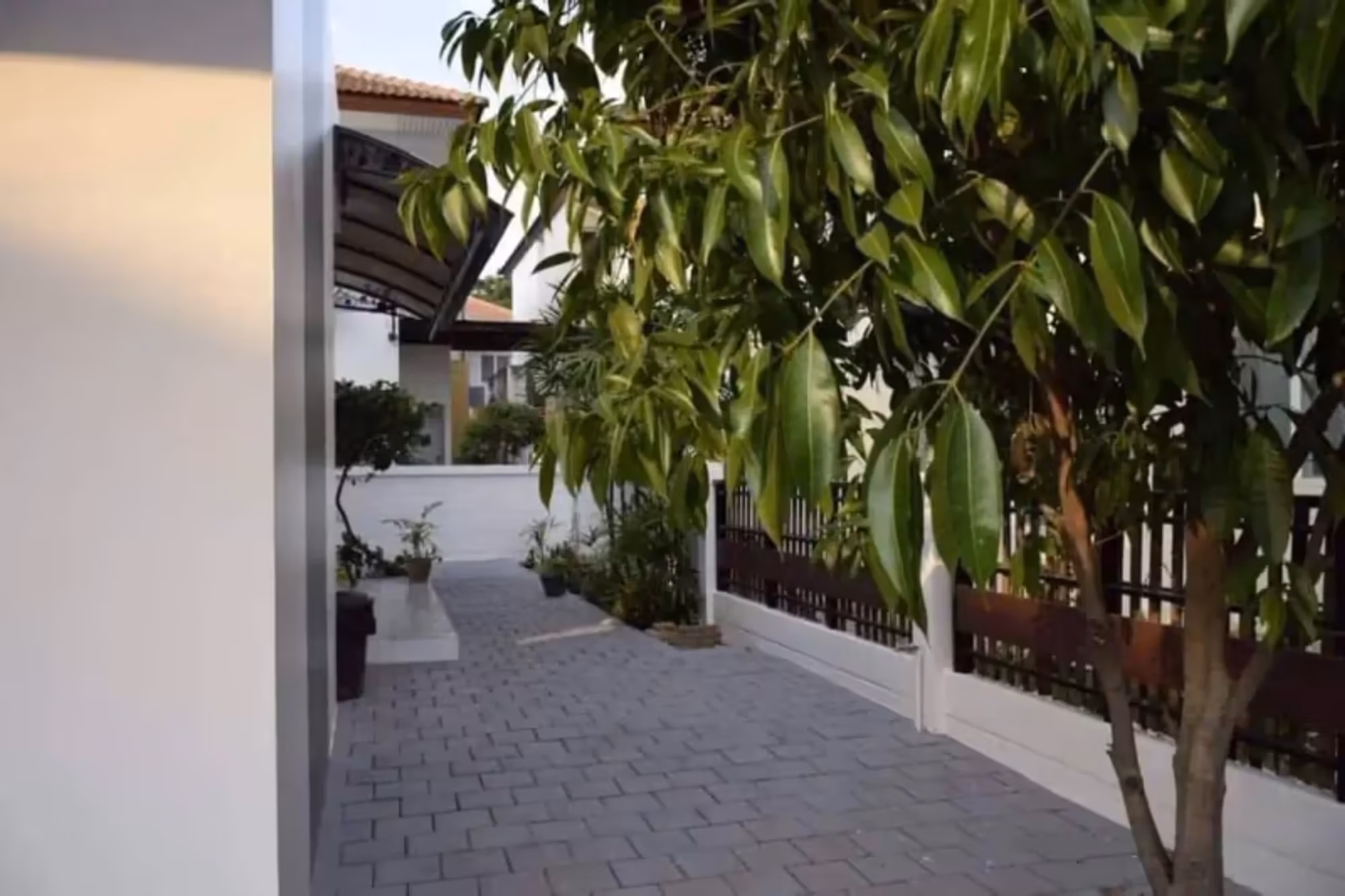 3 Bedroom House - Image 5