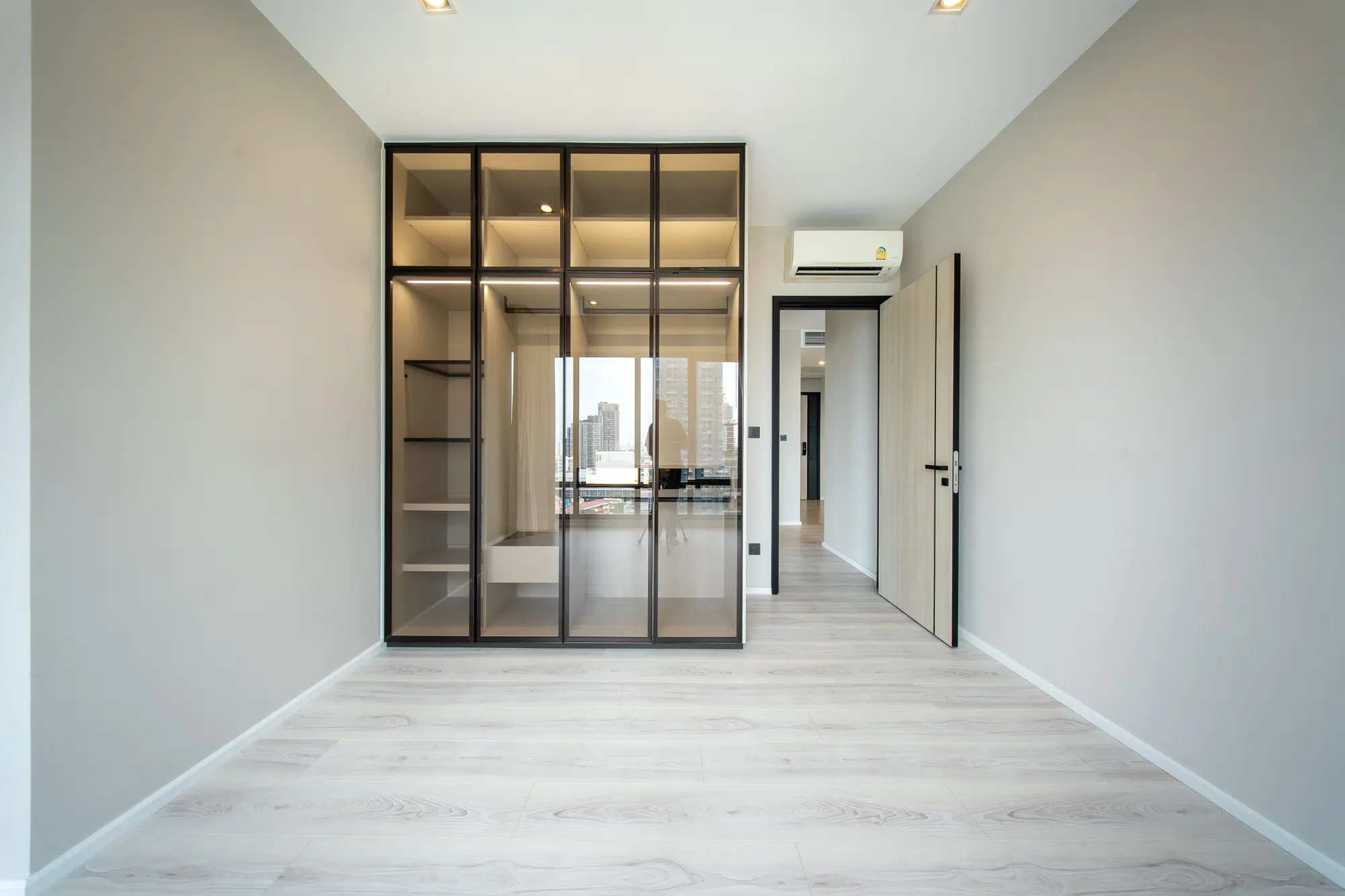 2 Bed Condo for Sale in Ratchathewi - Image 41