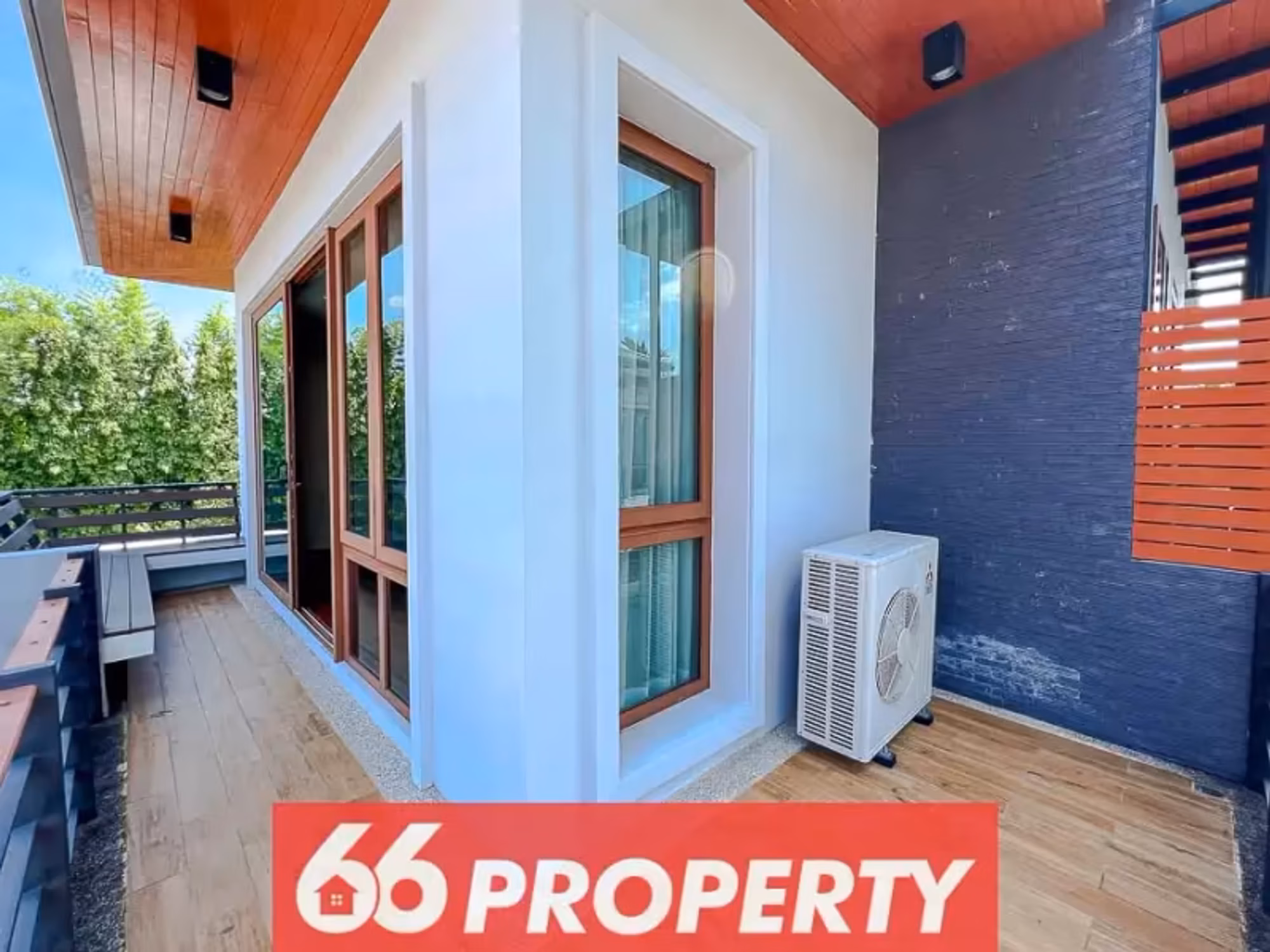4 Bedroom House - Image 7
