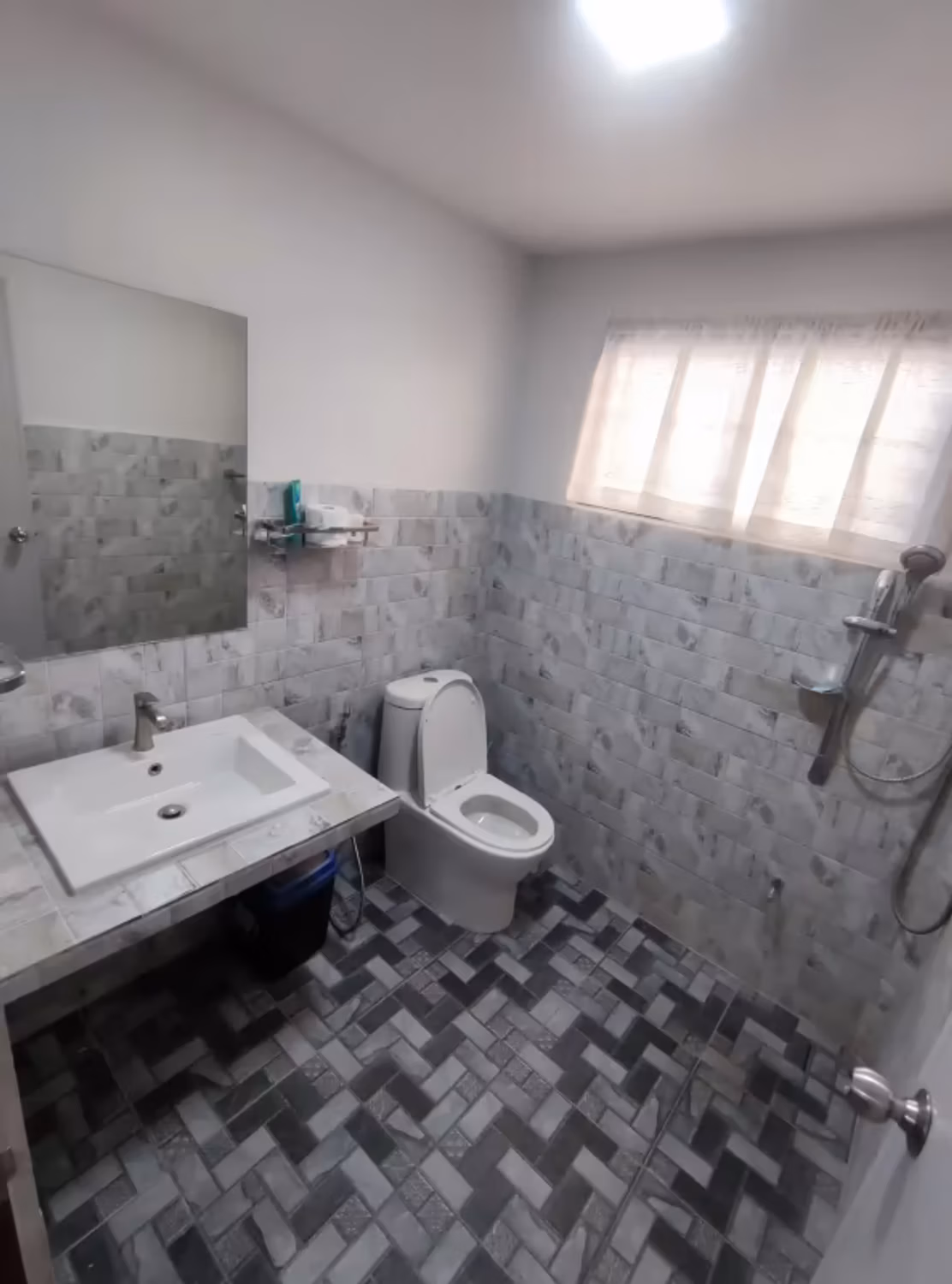 Studio for Rent in Pa Daet, Mueang Chiang Mai - Image 3