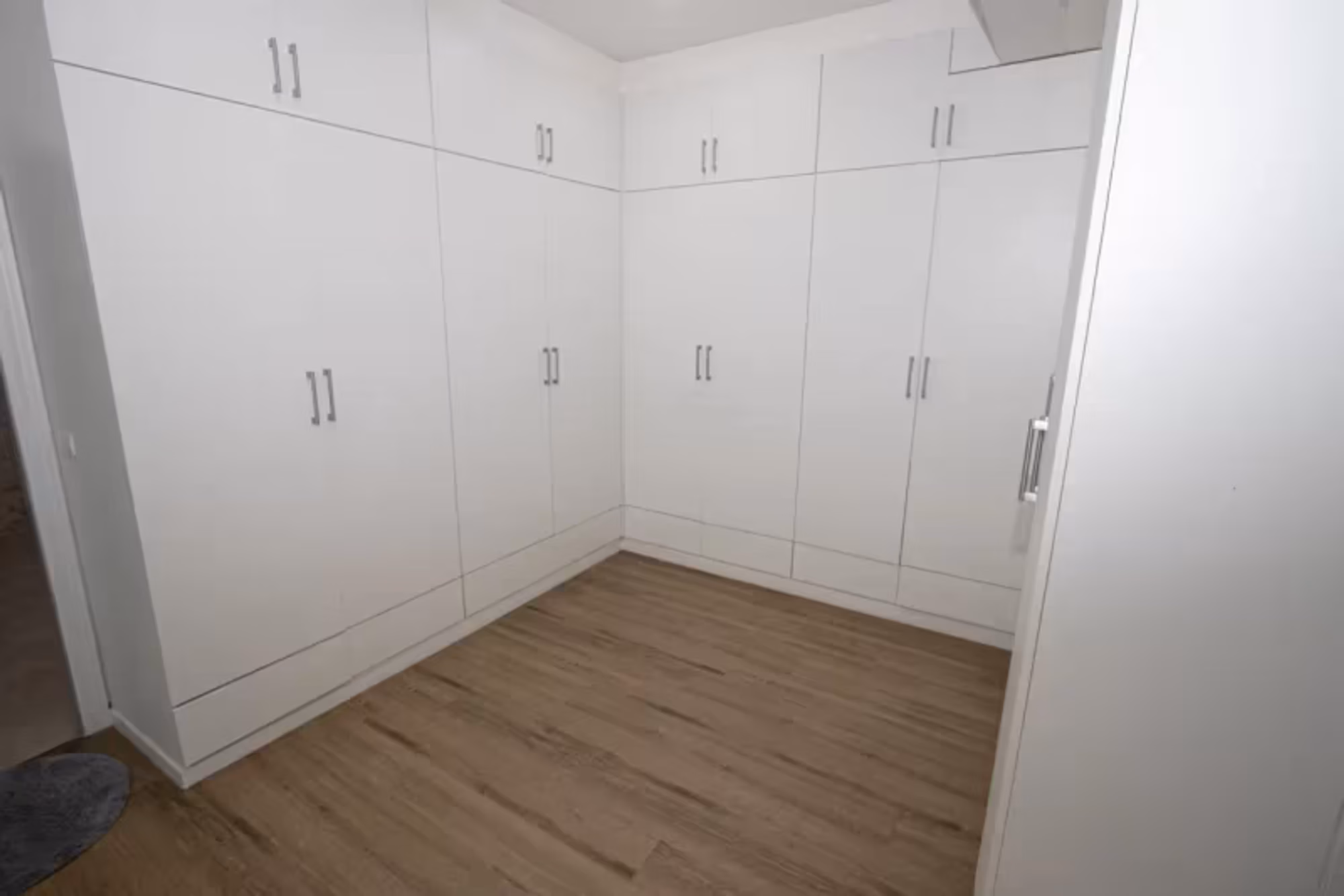 5 Bedroom House - Image 18