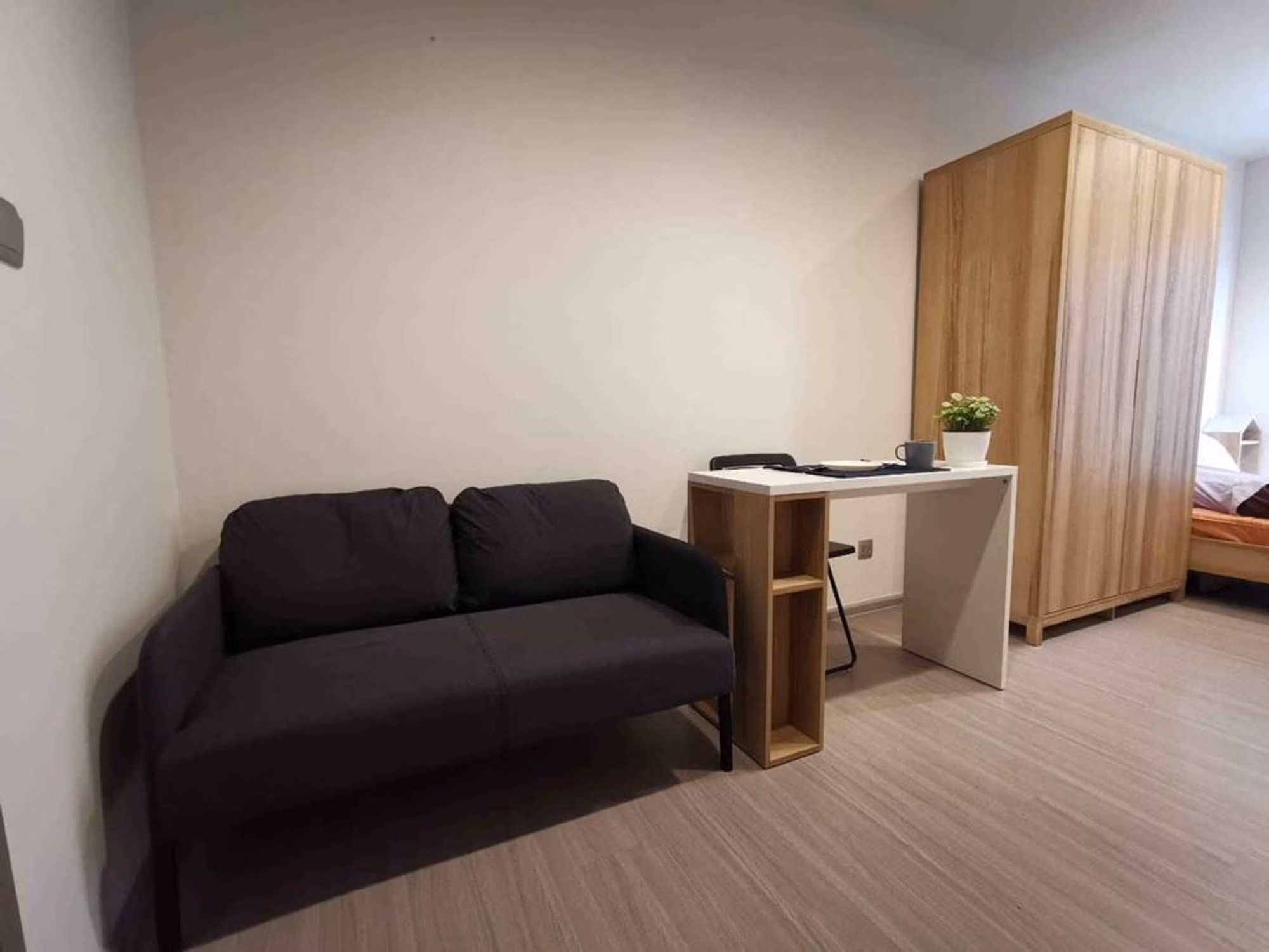 Condo - Image 4