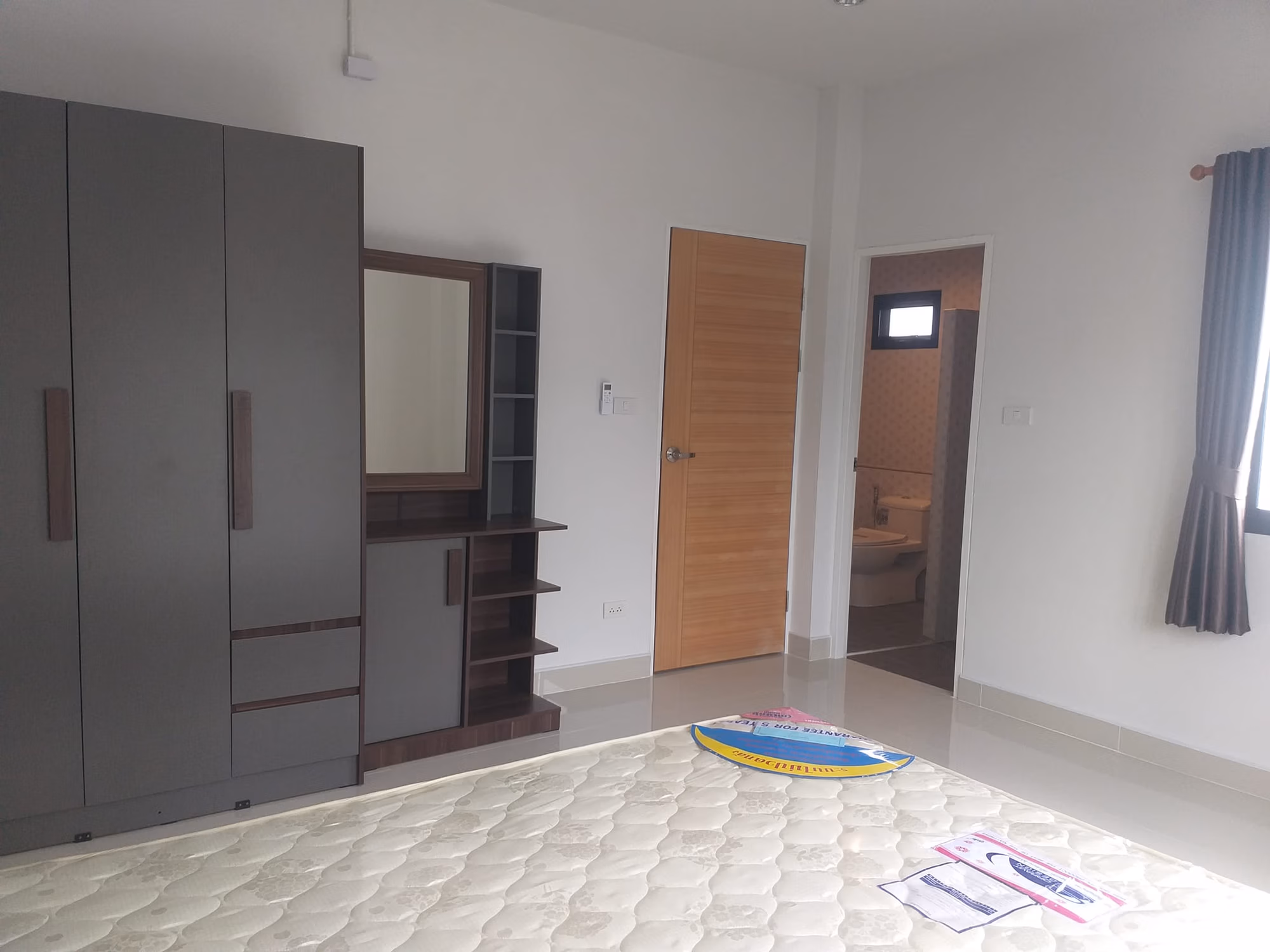2 Bed House for Rent in Hang Dong - Image 5