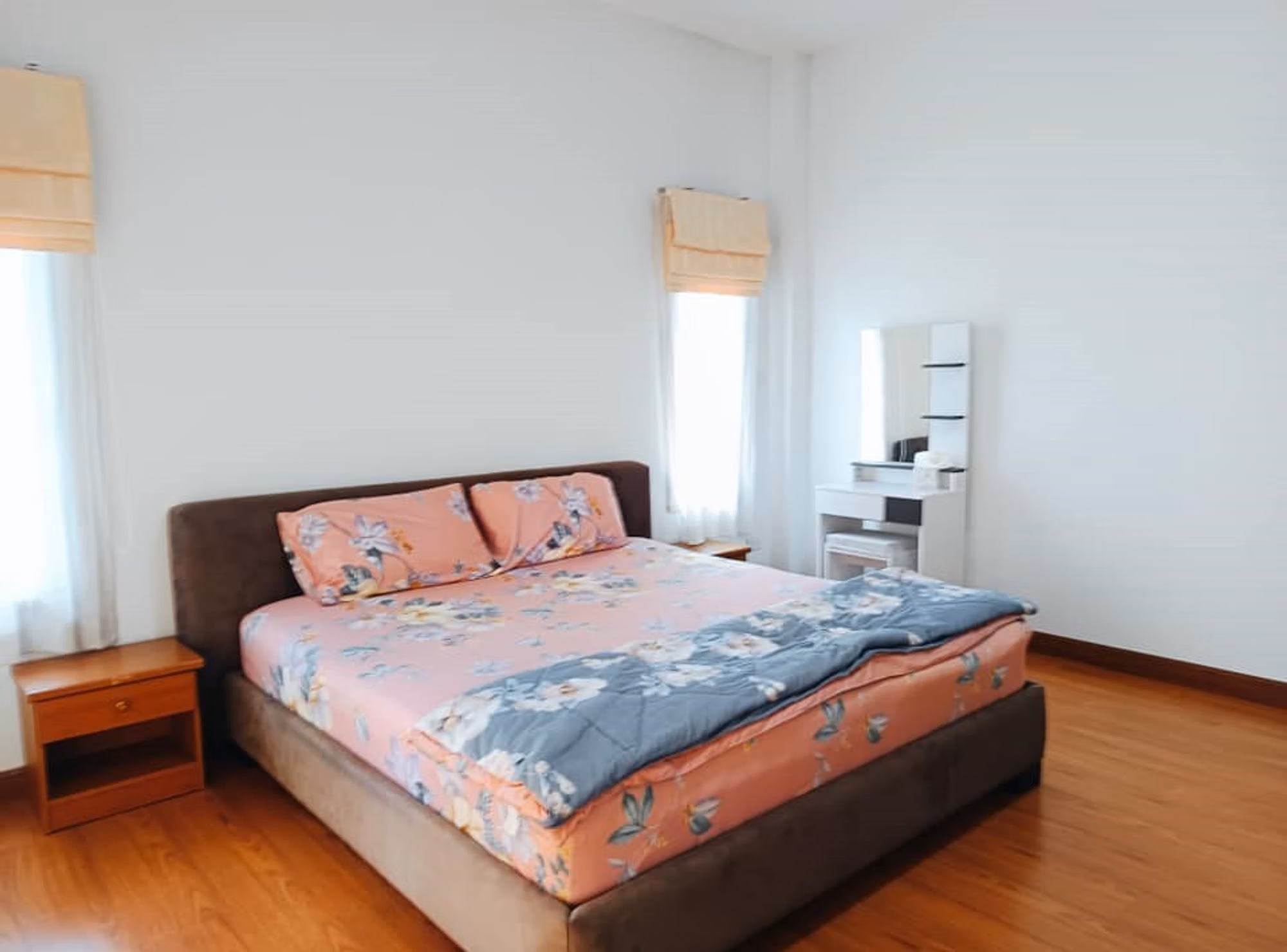 4 Bed House for Rent in Mueang Chiang Mai - Image 6