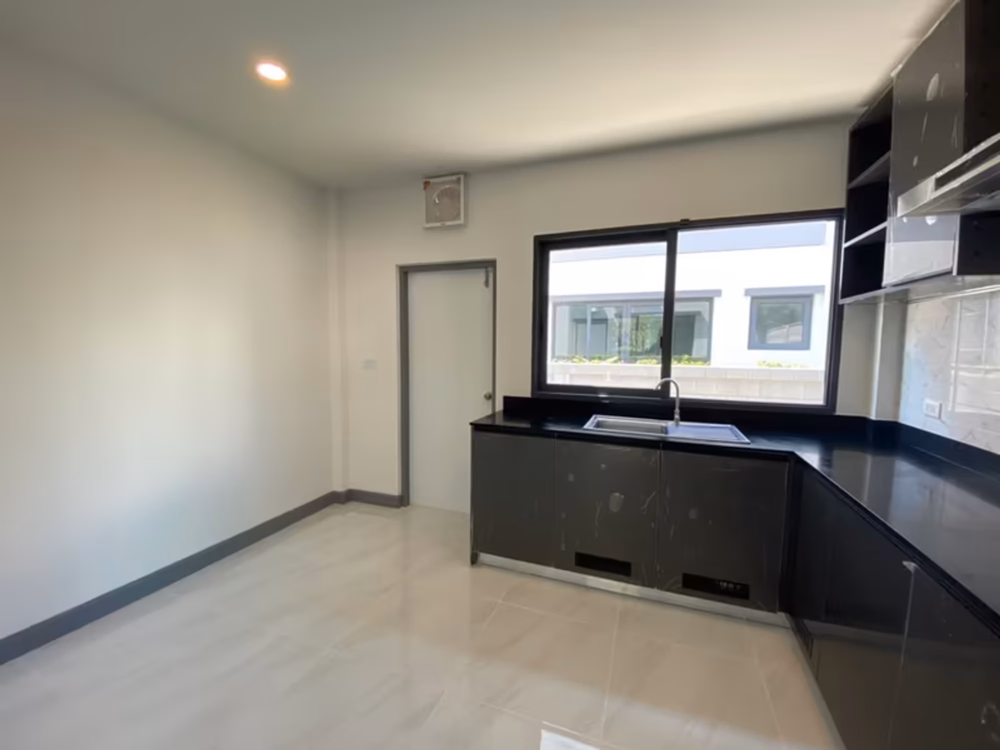 House for Sale in THE CITY SUKHUMVIT - ON NUT - Image 9