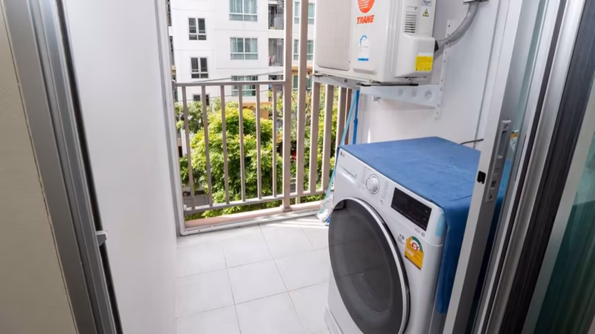 Condo for Sale at Dcondo Ping - Image 6