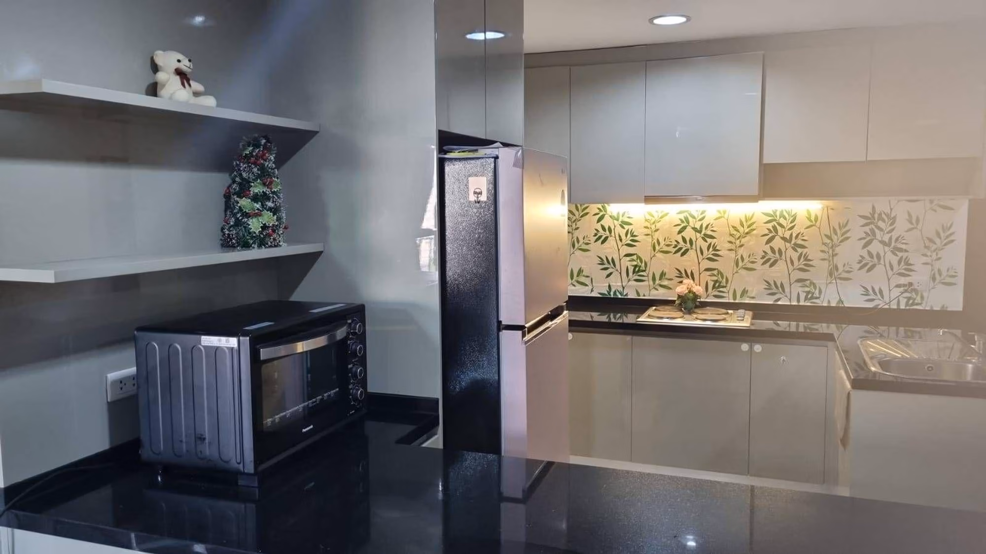 2 Bed Condo for Rent and Sale  Near Phra Ram 9 MRT - Image 10