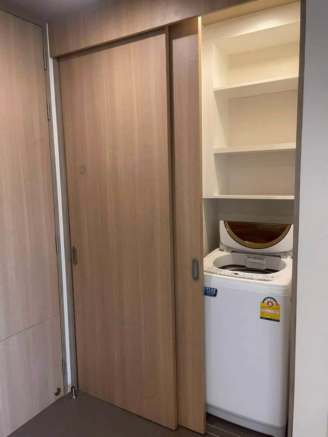 2 Bed Condo for Rent in Watthana - Image 9