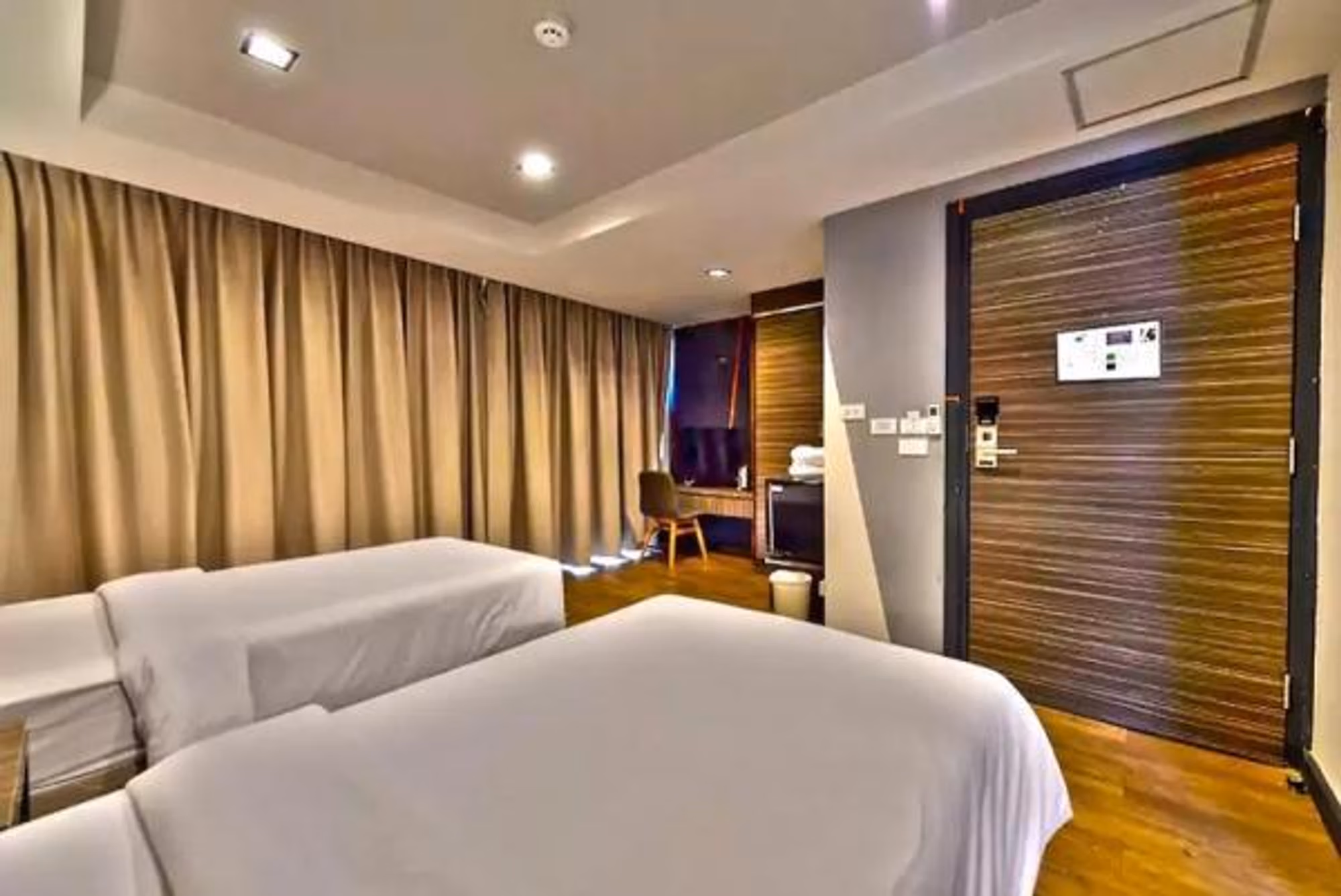 60 ห้องนอน อาคารพานิชย์ สำหรับ ขายและจำหน่าย ใน Sathon - Image 4