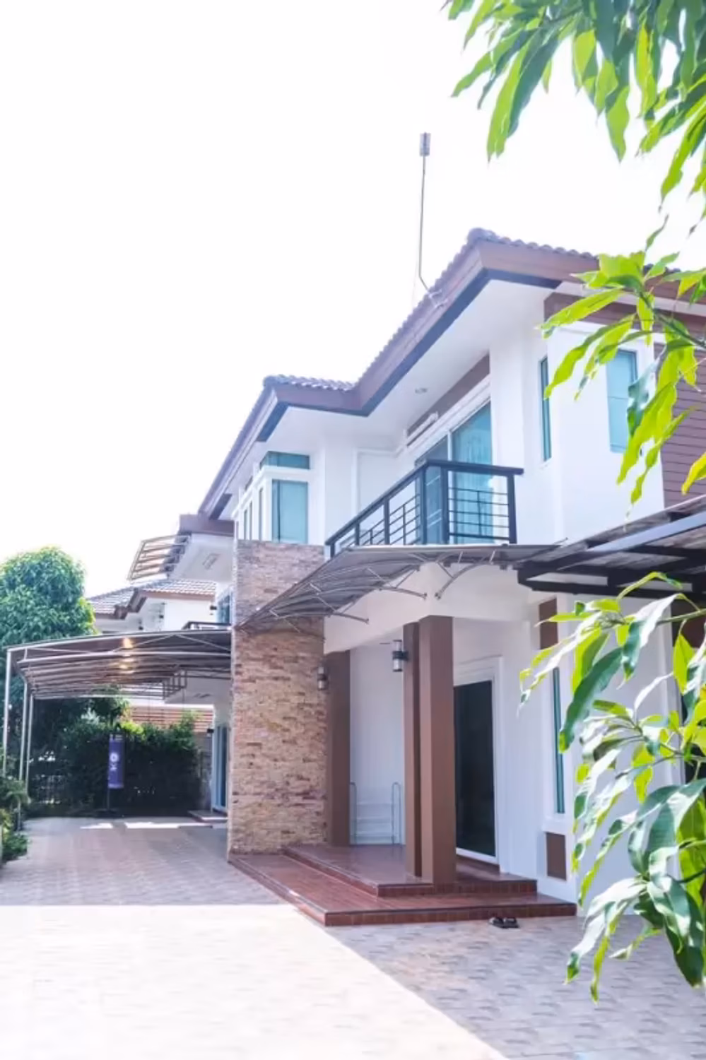 4 Bedroom House - Image 3