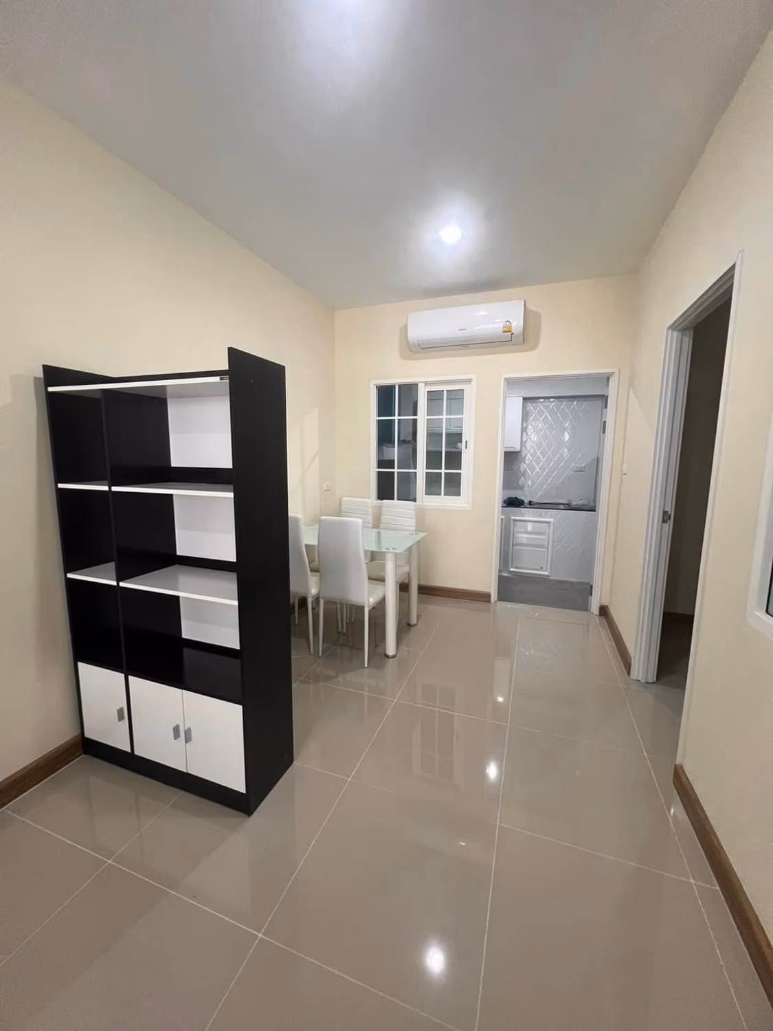 Townhouse for Rent at Golden Town RuamChok - Image 6