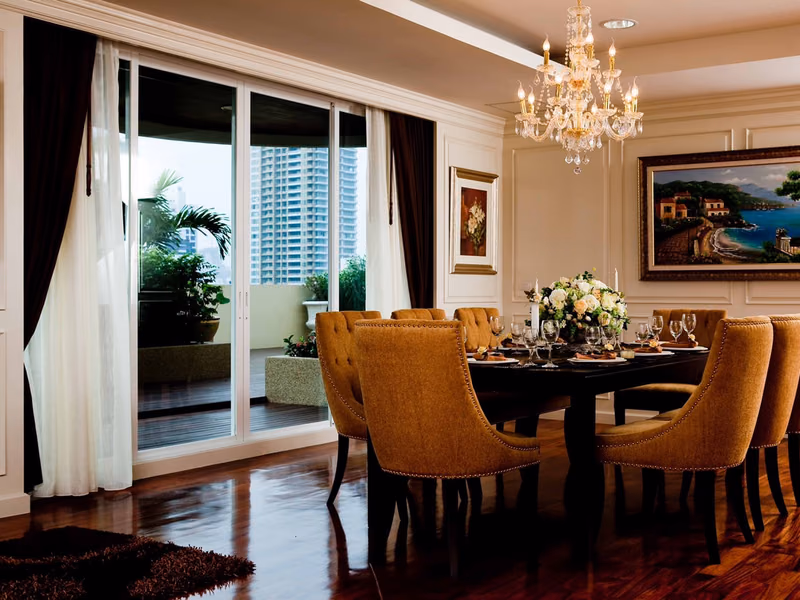 Piyathip Place Serviced Apartment