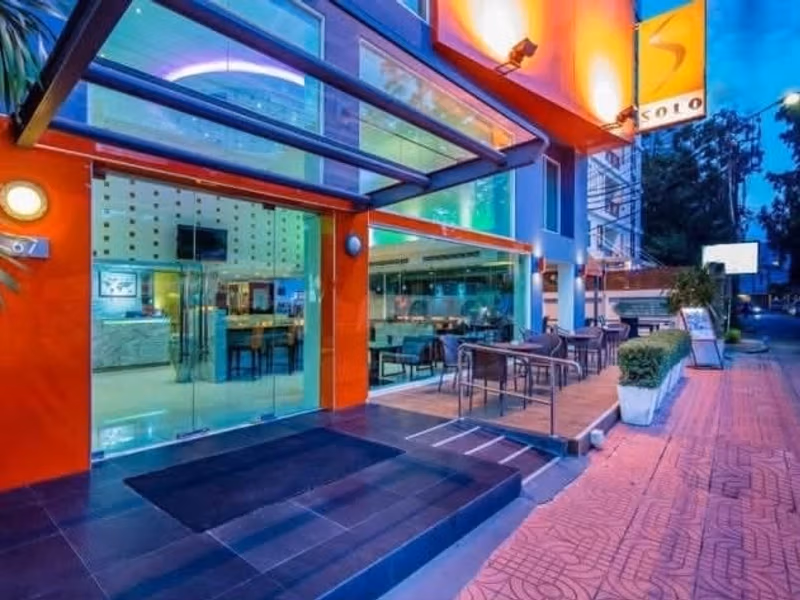 42 Bed Commercial for Sale in Khlong Toei