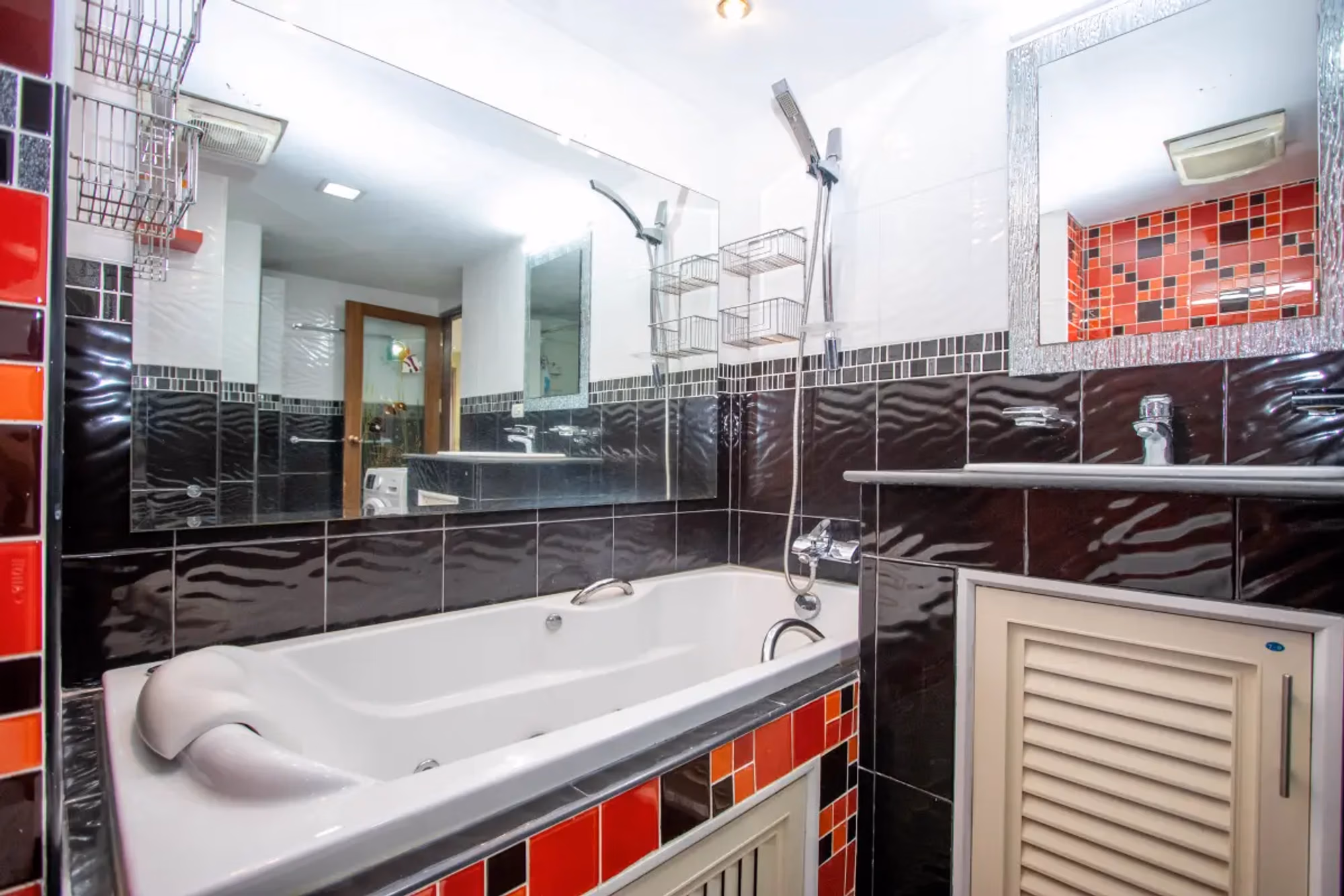 Nakornping Condo - Image 9