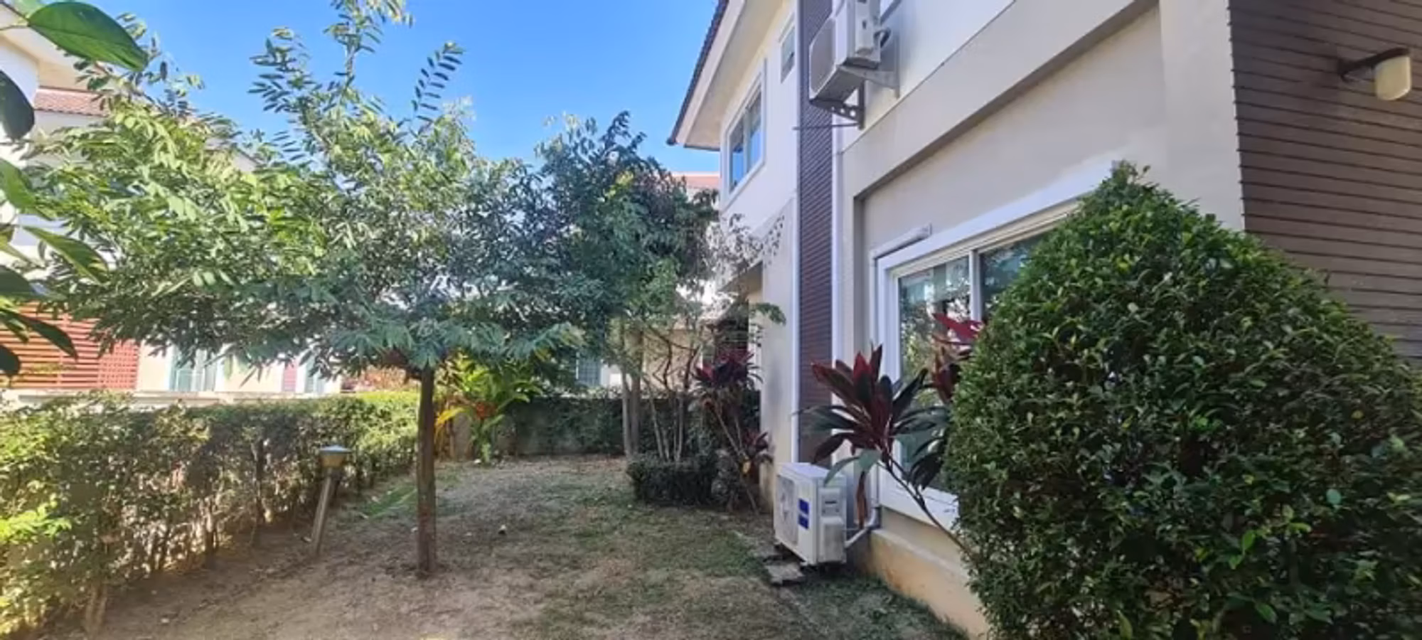 3 Bedroom House - Image 5