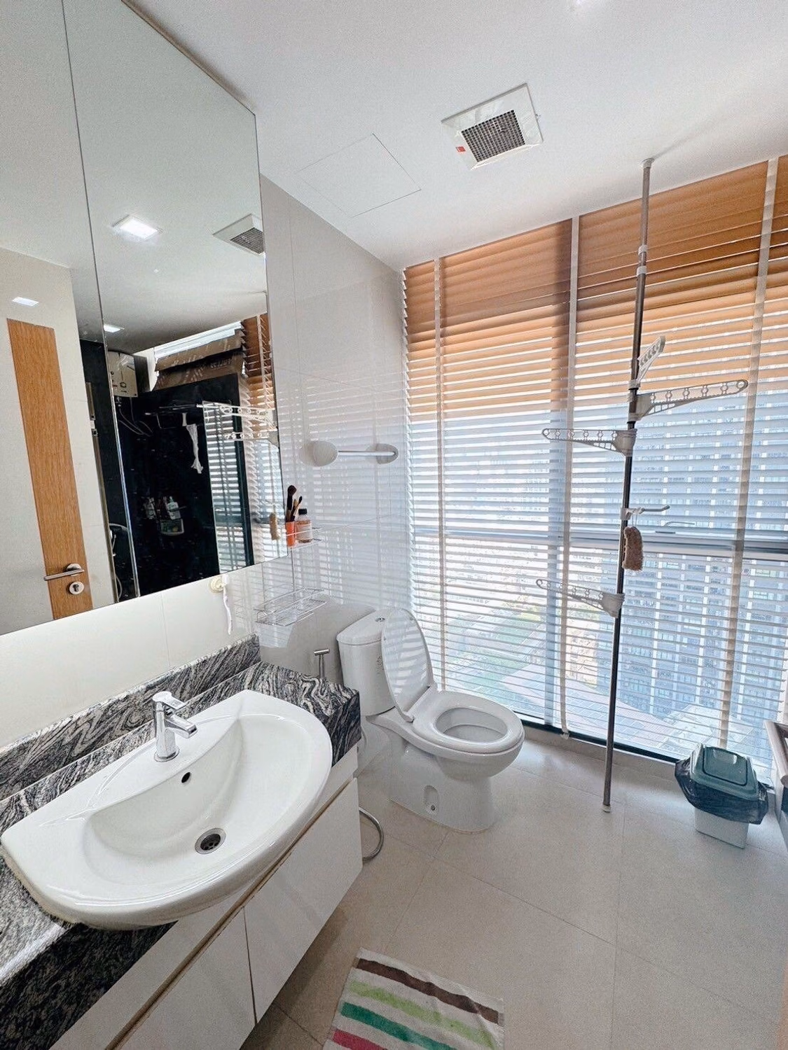 2 Bed Condo for Sale in Bang Rak - Image 7