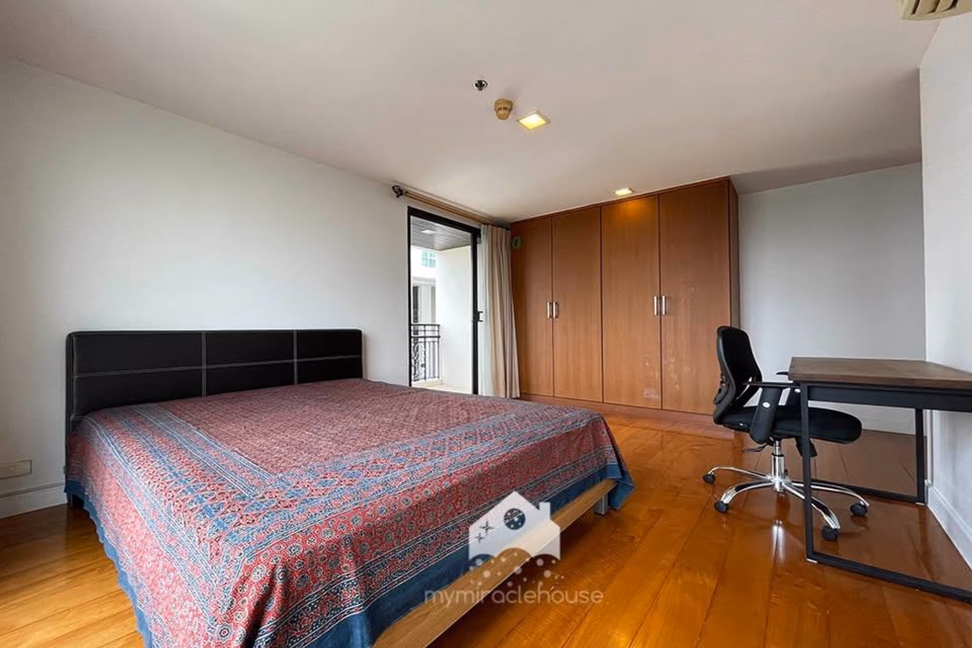 2 Bedroom Condo - Image 9