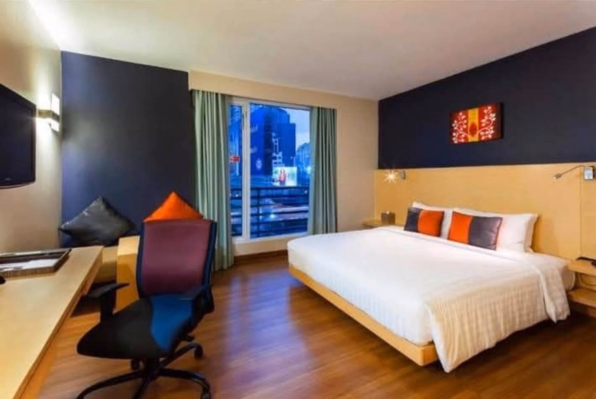 42 Bed Commercial for Sale in Khlong Toei - Image 5